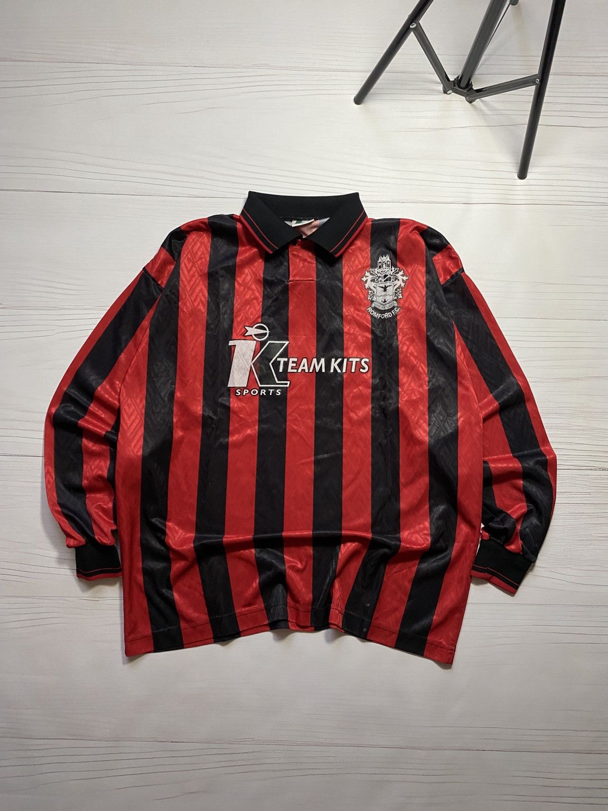 Vintage Vintage Romford F.C. Home Shirt 1992–95 #4 – Match Worn Size US XL / EU 56 / 4 - 1 Thumbnail