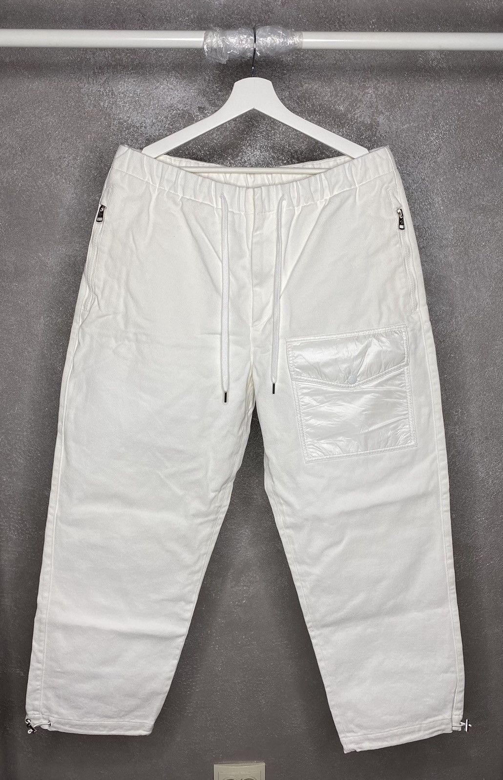 Moncler Moncler 70 Limited Edition White Cargo Pants Size 48 Size US 32 / EU 48 - 1 Thumbnail