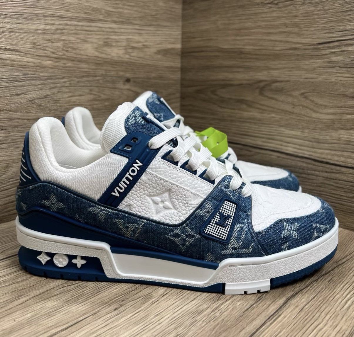 Louis Vuitton LV Trainer White & Blue Denim Sneakers J41 Size US 7 / IT 37 - 3 Thumbnail