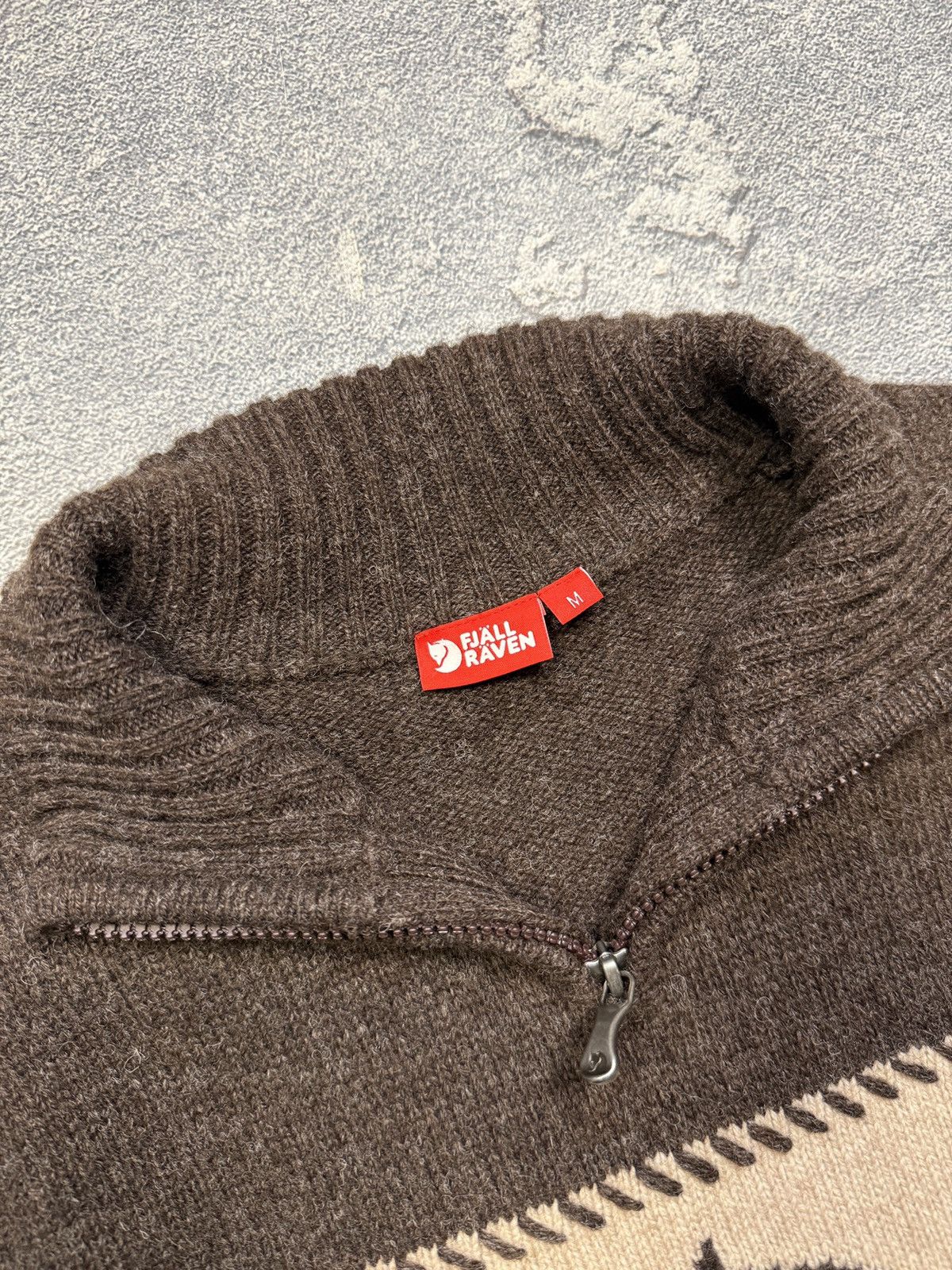 Fjallraven Vintage Fjallraven Big Logo Wool Sweater Size US M / EU 48-50 / 2 - 7 Thumbnail