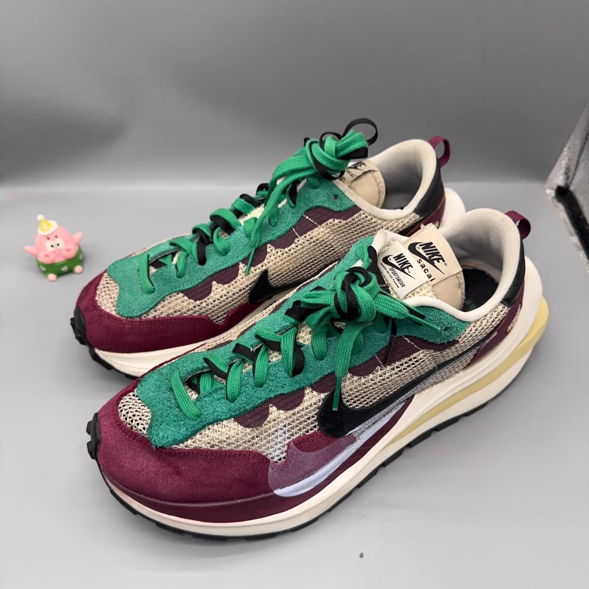 Nike Nike x Sacai VaporWaffle Red/Green 46 Size US 12 / EU 45 - 1 Thumbnail