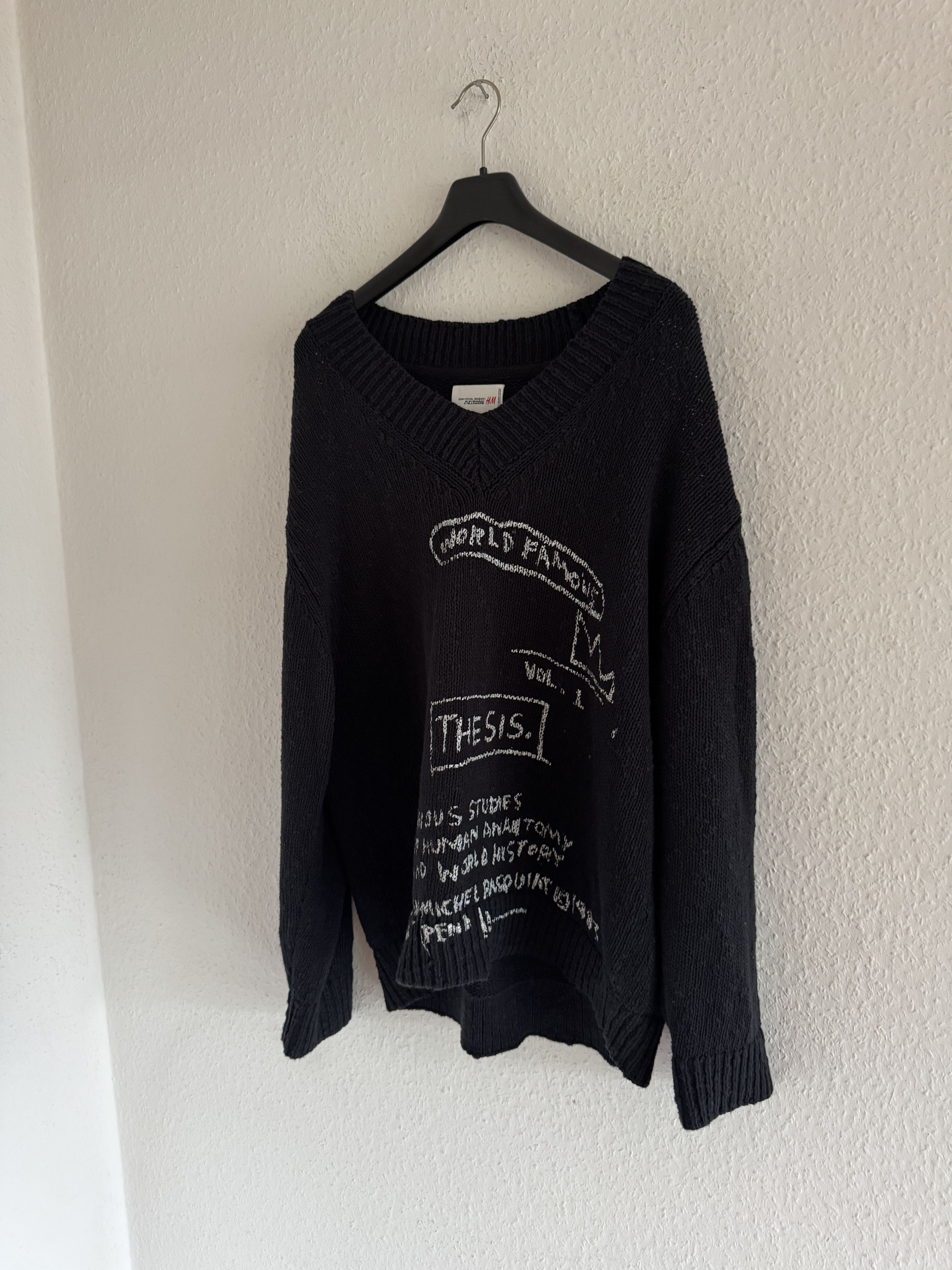 H&M × Jean-Michel Basquiat × Who Decides War V-Neck Graphic Knit Sweater Size US M / EU 48-50 / 2 - 2 Thumbnail