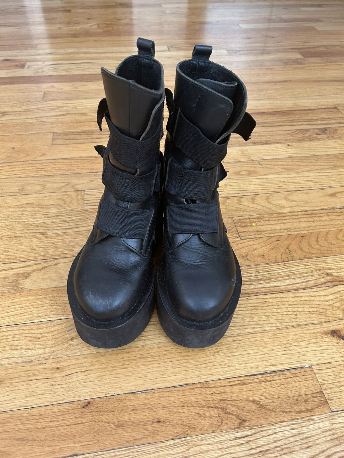 Koji Kuga Saint Tropez Koji Kuga strap platform boots Size US 9.5 / EU 42-43 - 2 Thumbnail