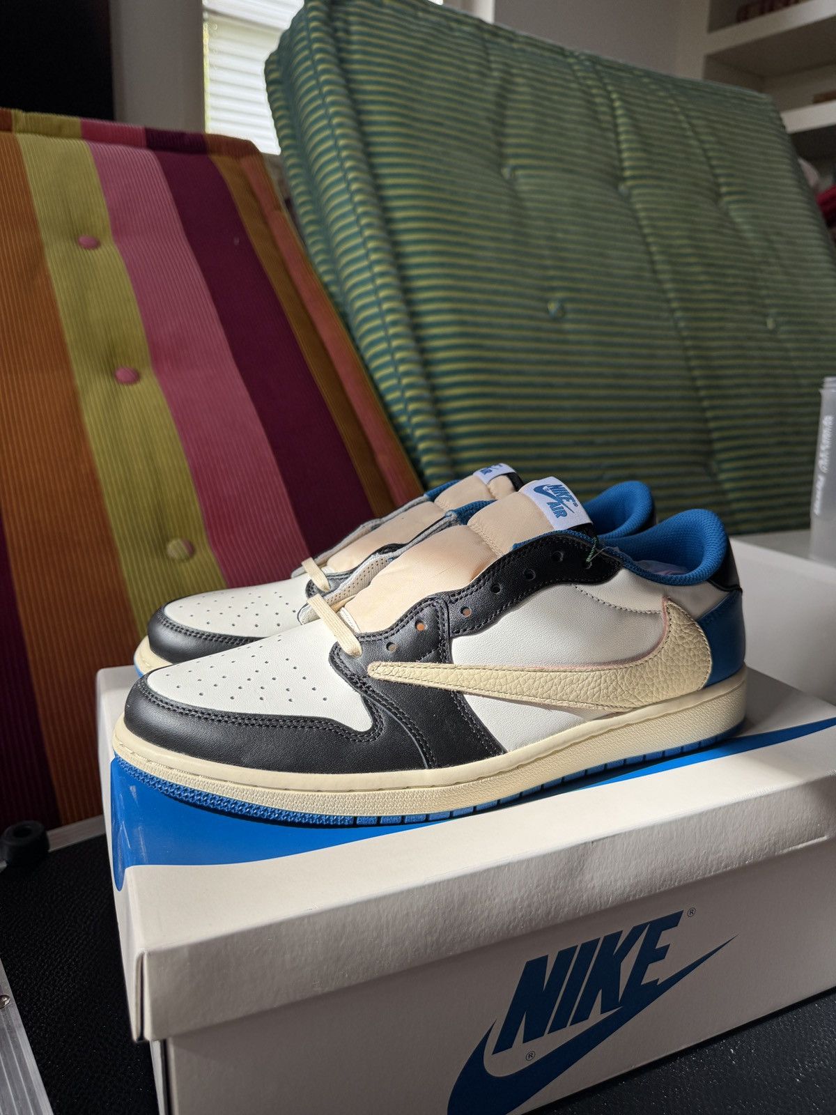 Fragment Design × Nike Travis Scott x Fragment x Air Jordan 1 Low OG SP Size US 11.5 / EU 44-45 - 1 Thumbnail