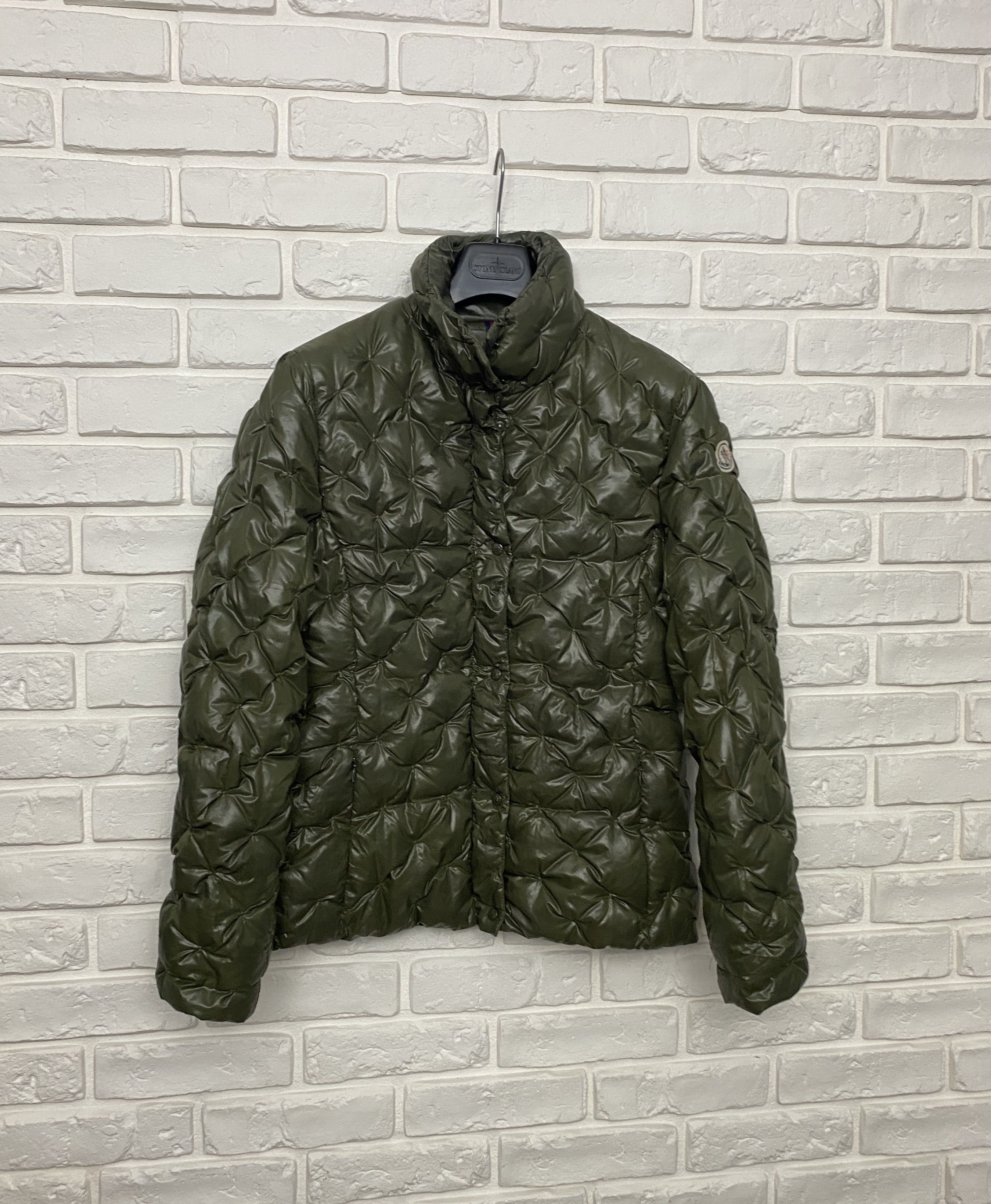 Moncler Moncler Down Quilted Jacket Puffer Khaki Small Logo Size 2 Size M / US 6-8 / IT 42-44 - 1 Thumbnail