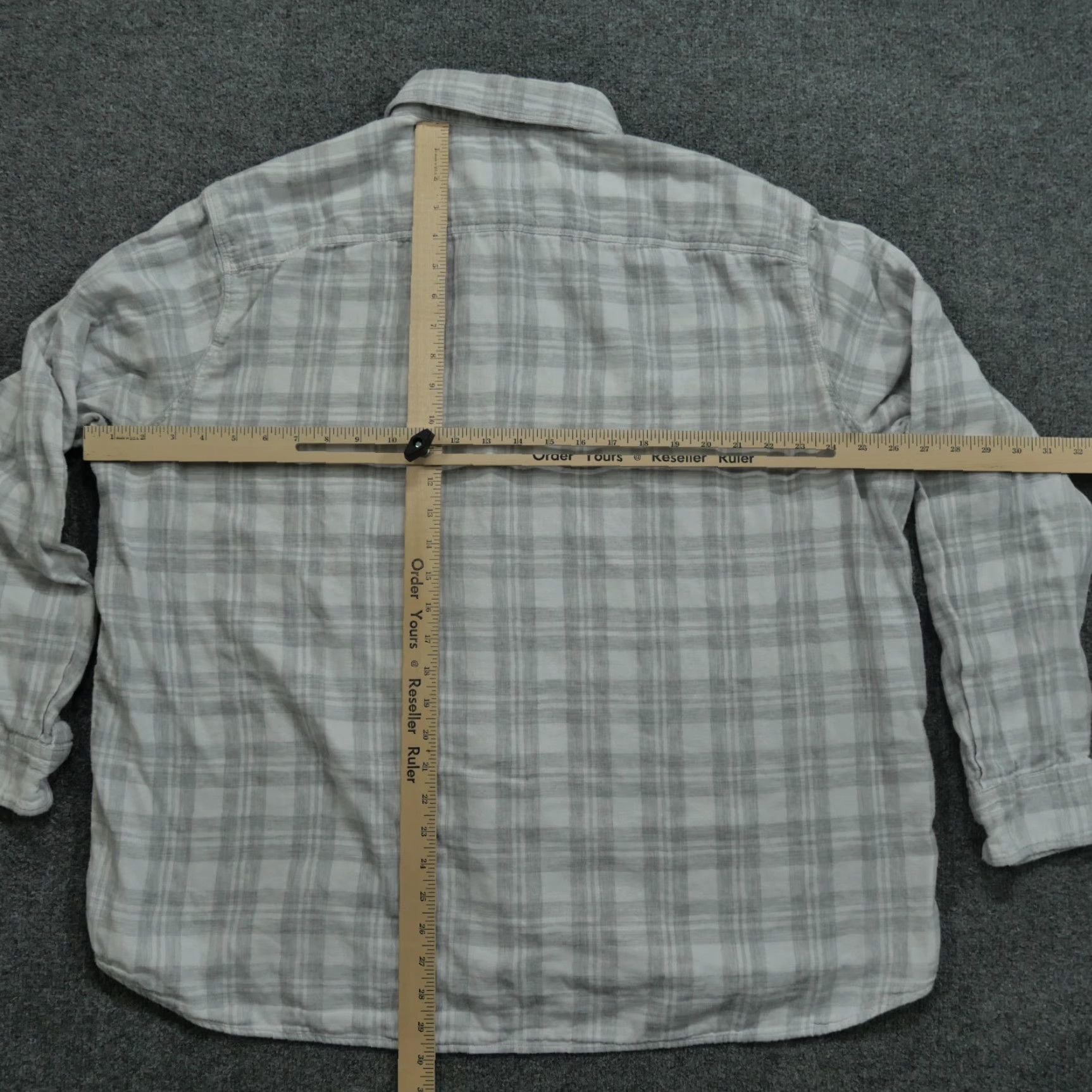 Vineyard Vines Vineyard Vines Shirt Mens 2XL Gray White Plaid Button Classic Fit Knit Cotton Long Sleeve Button-Down Collar Vintage Preppy Casual Size US XXL / EU 58 / 5 - 7 Thumbnail