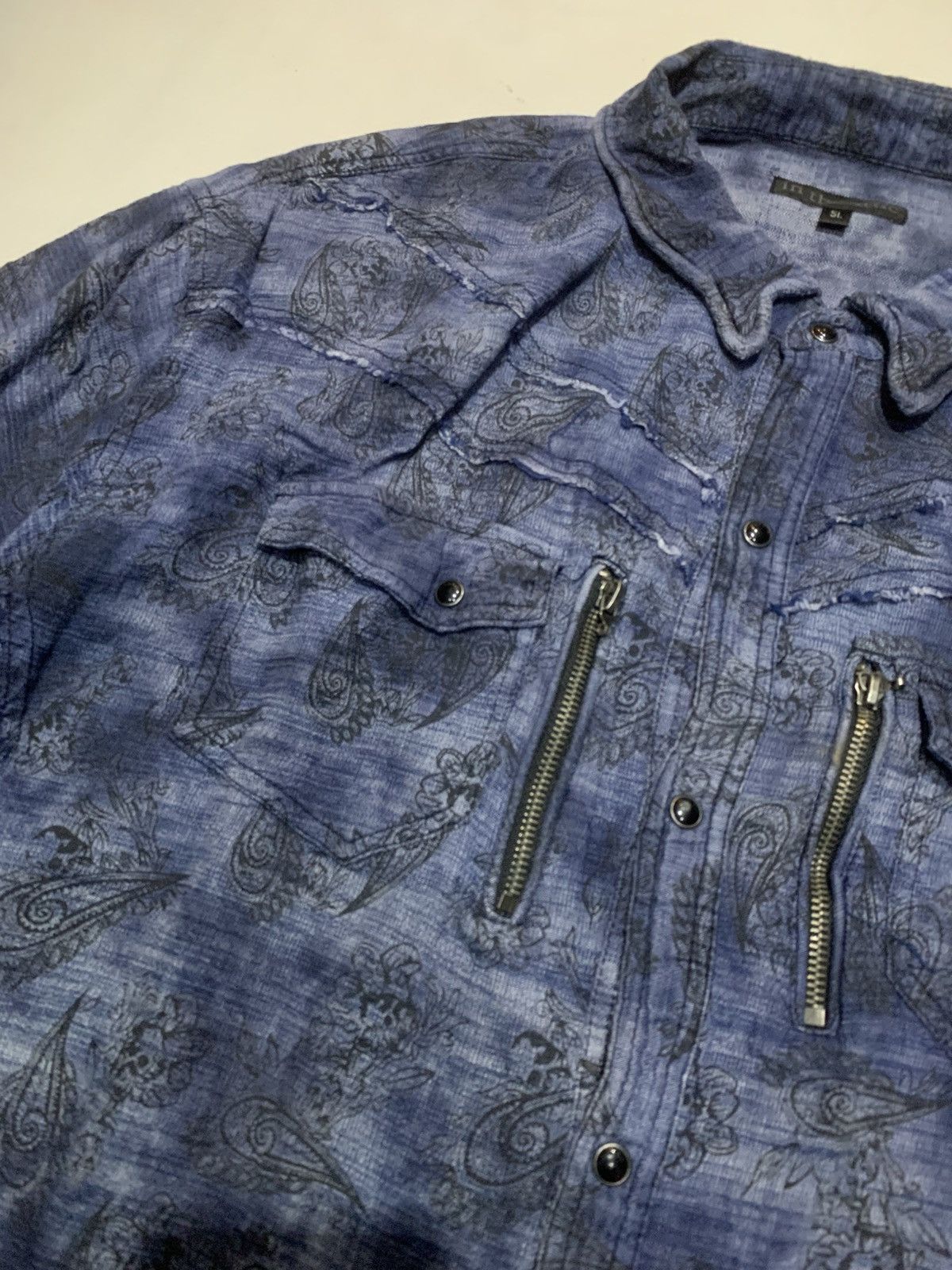 In The Attic 🔥Rare🔥Vintage In The Attic AOP Bandana Skull Button Up Shirt Size US XXL / EU 58 / 5 - 6 Thumbnail