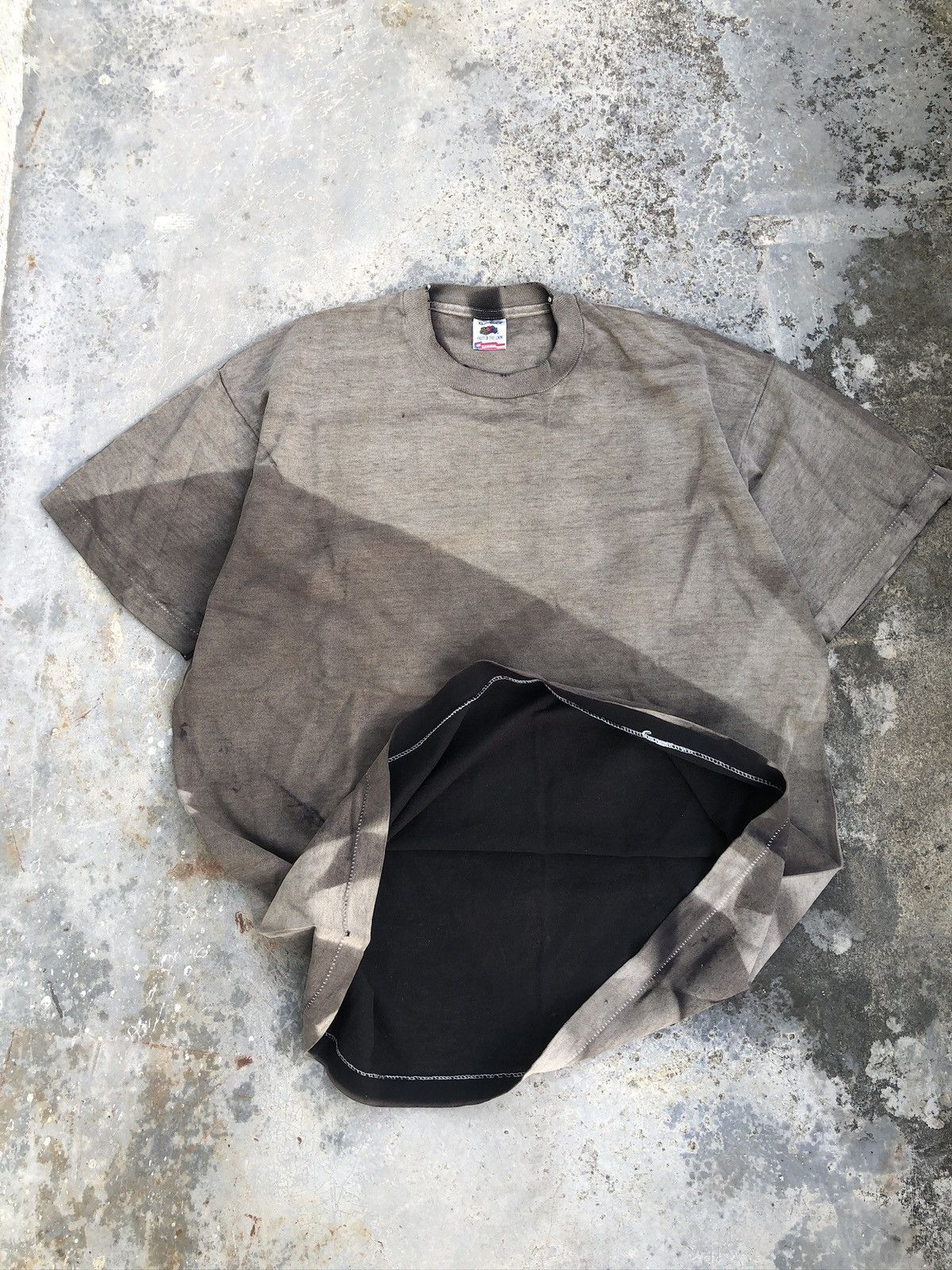 Vintage Vintage Sun Faded Size US XL / EU 56 / 4 - 5 Thumbnail