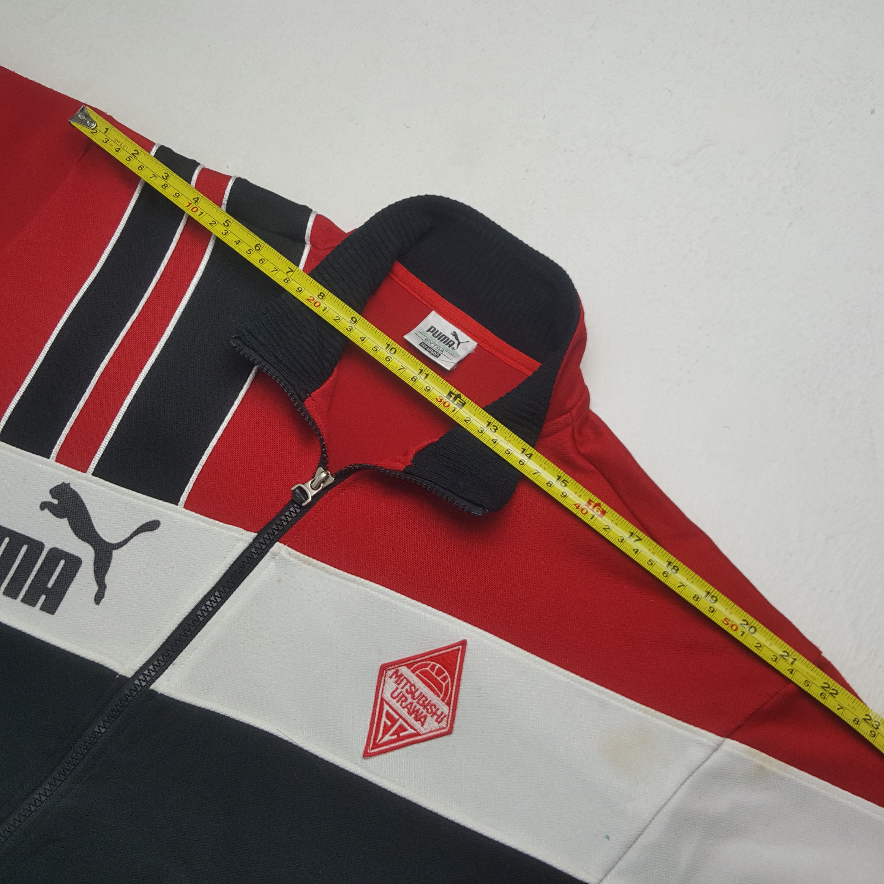 Puma Vinatge Puma Mitsubishi Urawa Football Club Jacket RR2 Size US M / EU 48-50 / 2 - 6 Thumbnail