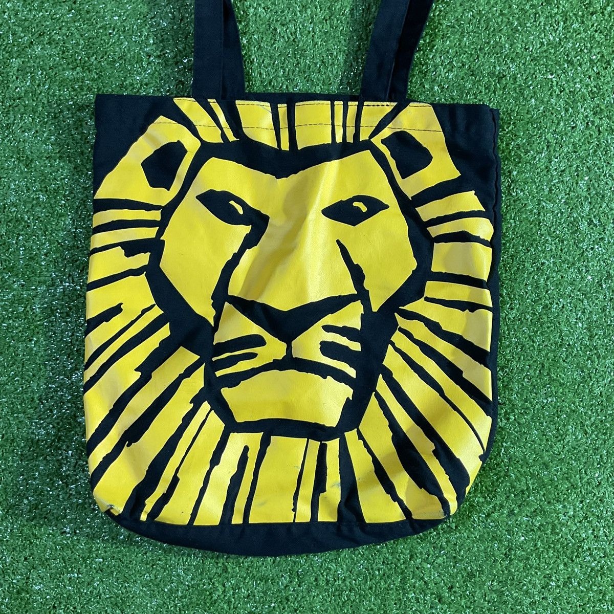 Disney Vintage Disney The Lion King Black Tote Bag Size ONE SIZE - 2 Thumbnail