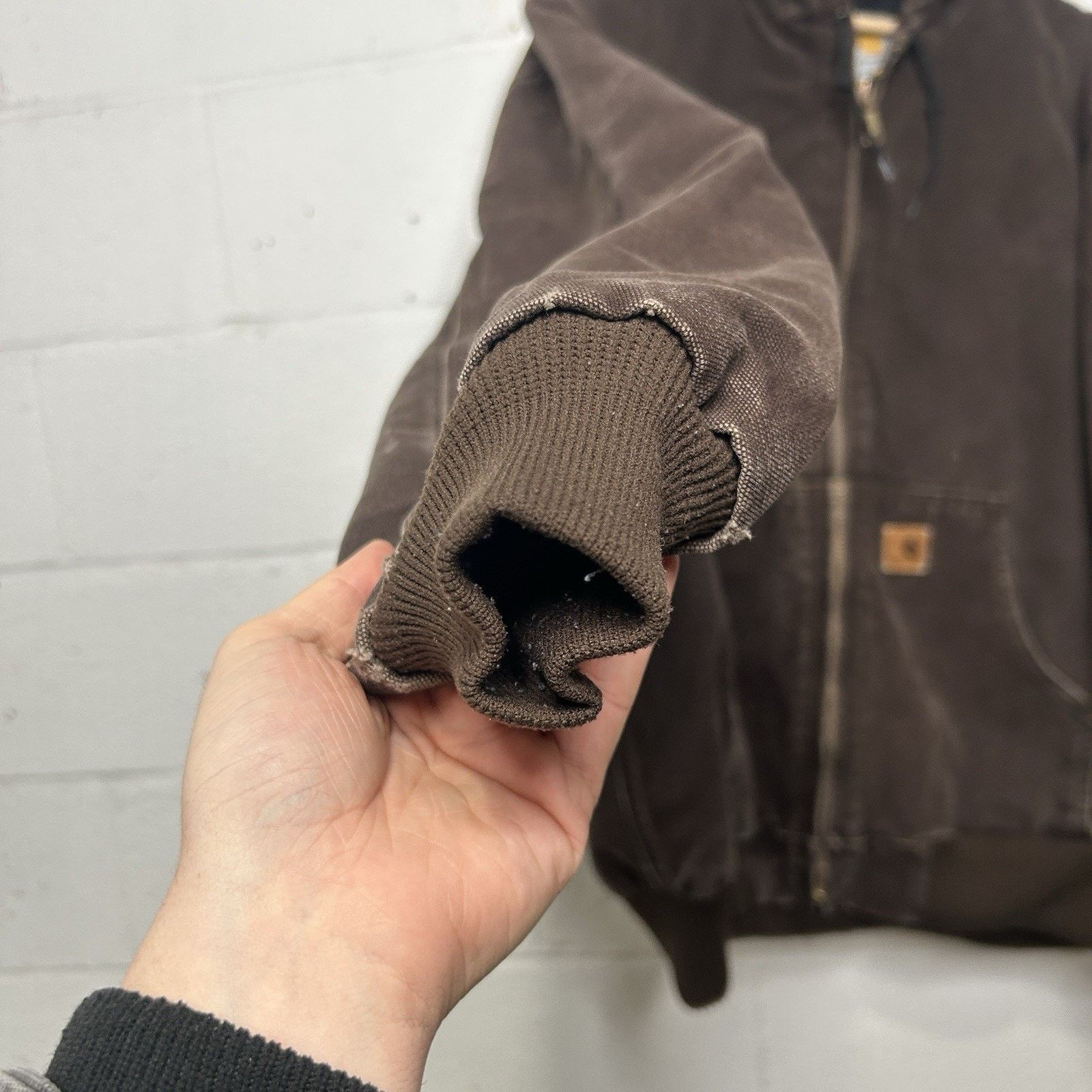 Carhartt Vintage Carhartt Hooded Active Jacket “Dark Brown” J130 DKB Size US XL / EU 56 / 4 - 10 Thumbnail