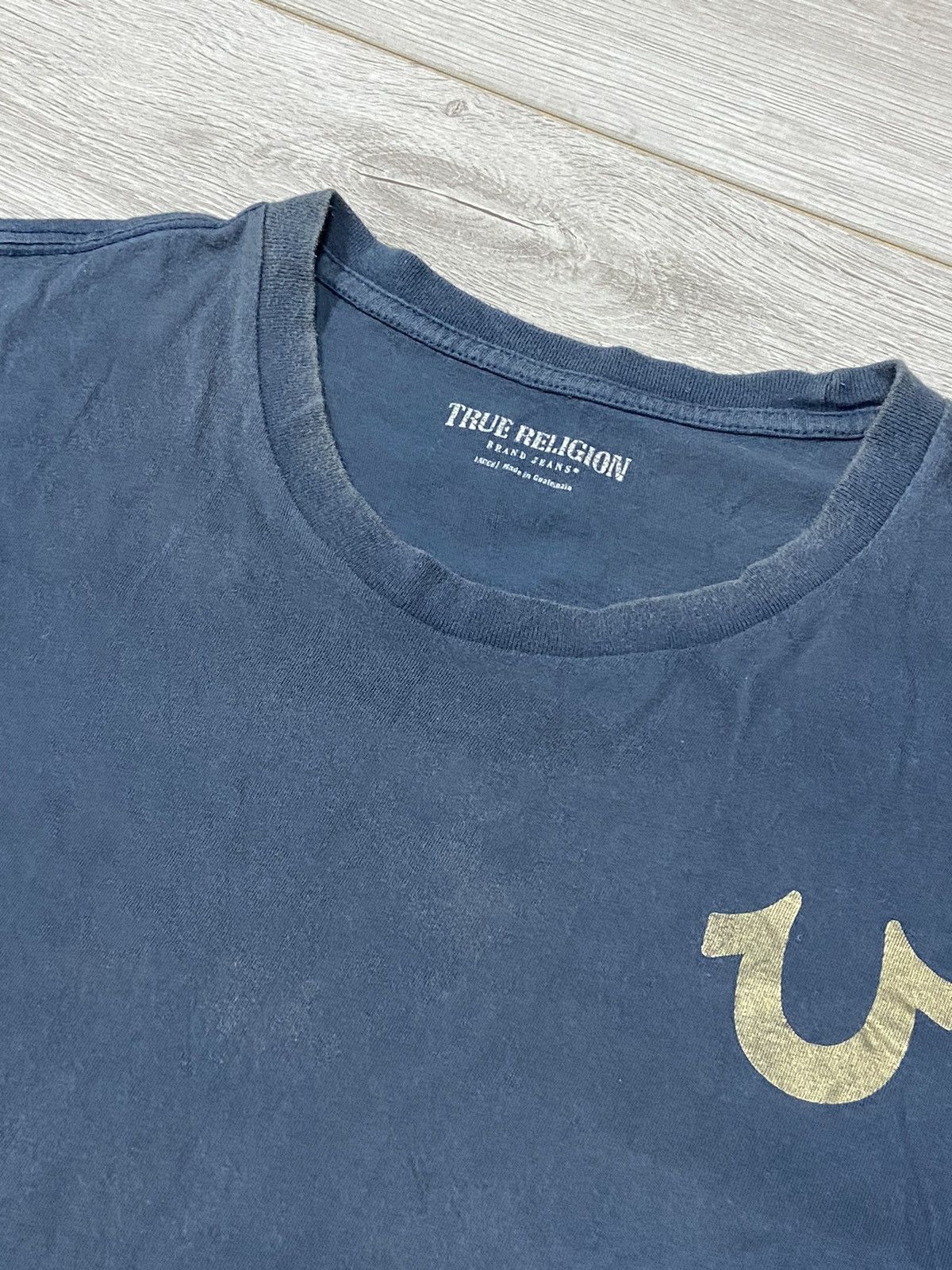 True Religion True Religion Buddha big horse shoe fade t-shirt Size US L / EU 52-54 / 3 - 6 Thumbnail