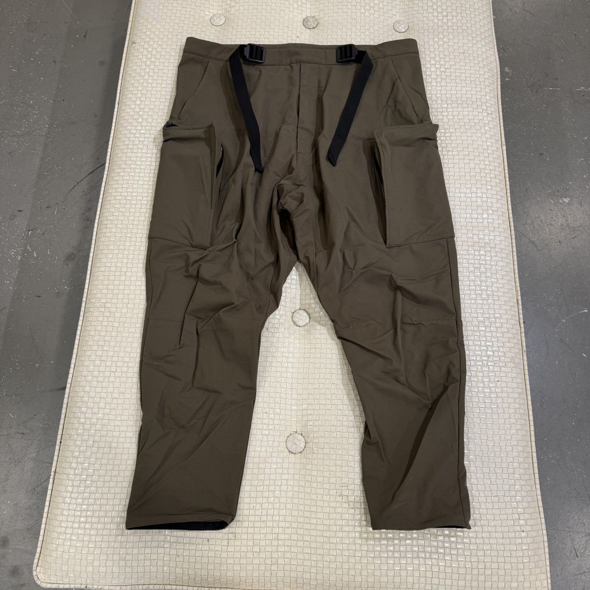 Acronym [M] acronym p31a-ds raf green fw 2021 Size US 32 / EU 48 - 3 Thumbnail