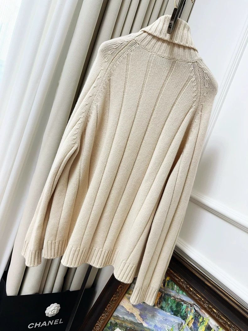 Loro Piana LORO PIANA White baby cashmere barbed sweater Size M / US 6-8 / IT 42-44 - 2 Thumbnail