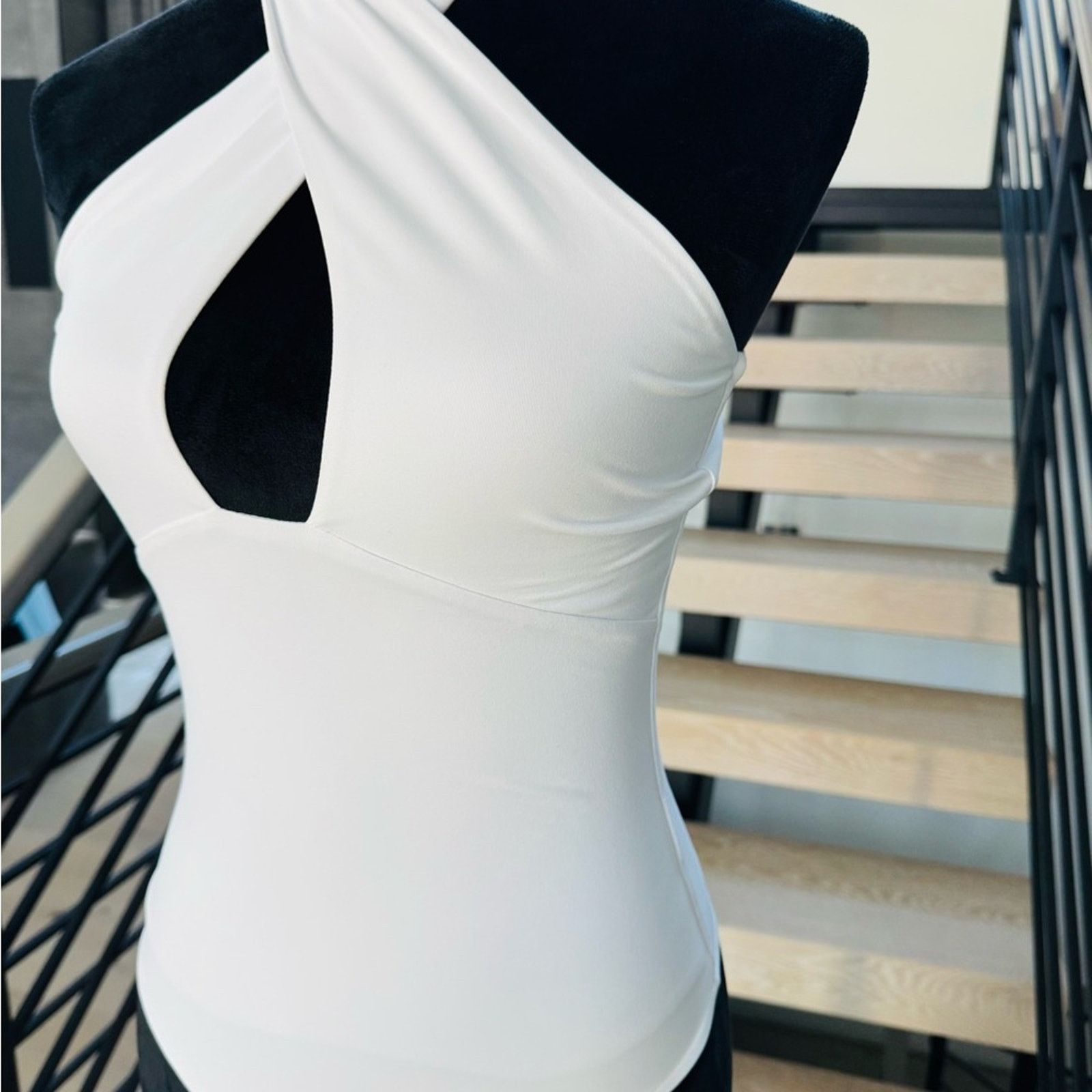 Other Criss Cross Sleeveless Sexy Bodysuit Double Lined Basic S Size S / US 4 / IT 40 - 5 Thumbnail