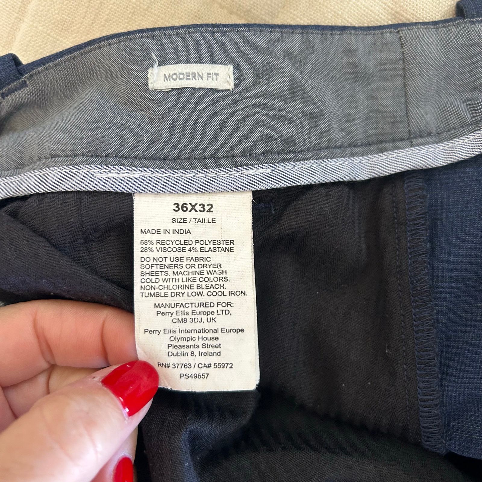 Perry Ellis Men’s Perry Ellis blue plaid trousers Size US 36 / EU 52 - 2 Thumbnail