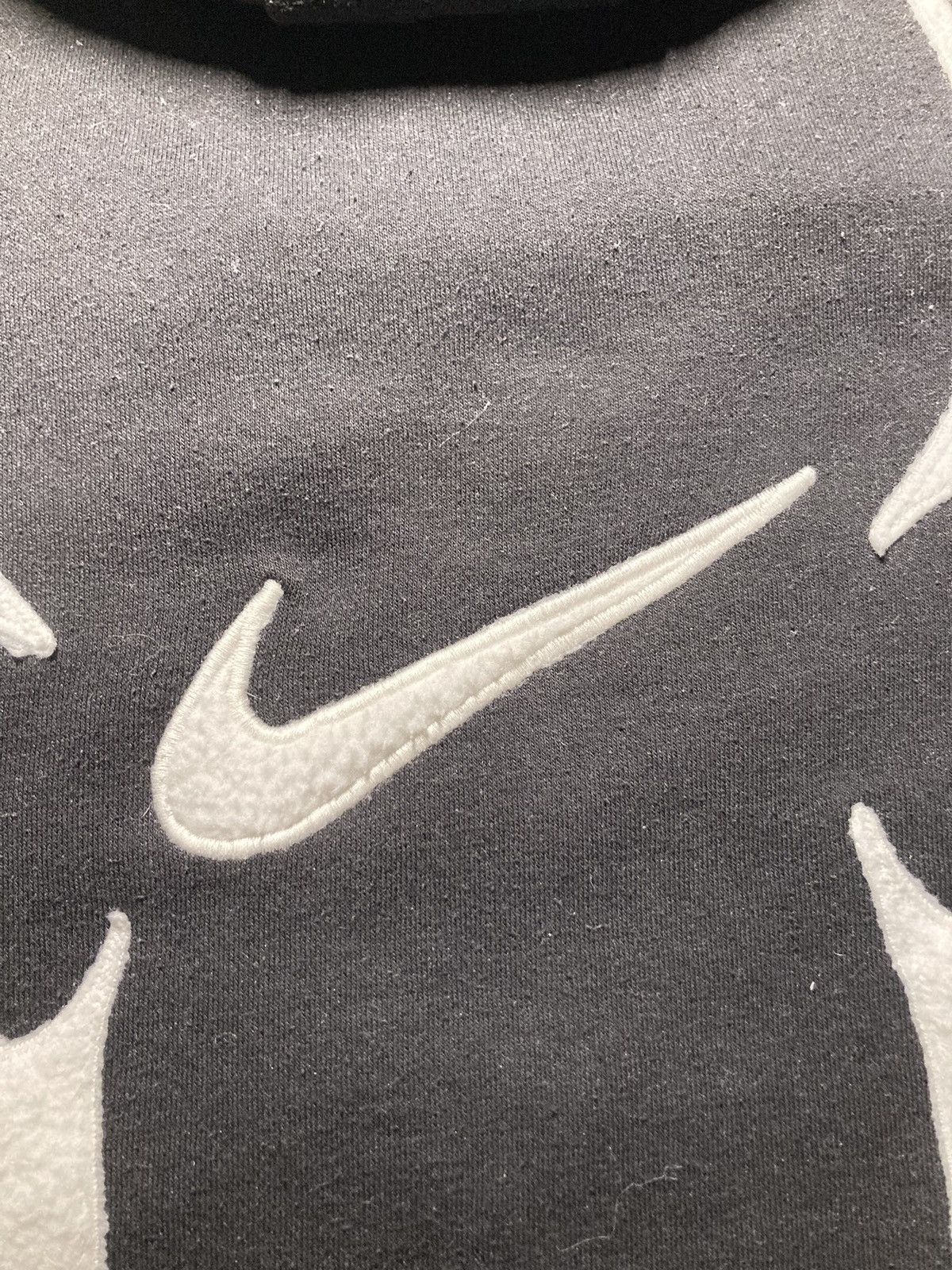 Nike × Vintage ⛩️nike hoodie custom fleece vintage y2k center big logo Size US M / EU 48-50 / 2 - 5 Thumbnail