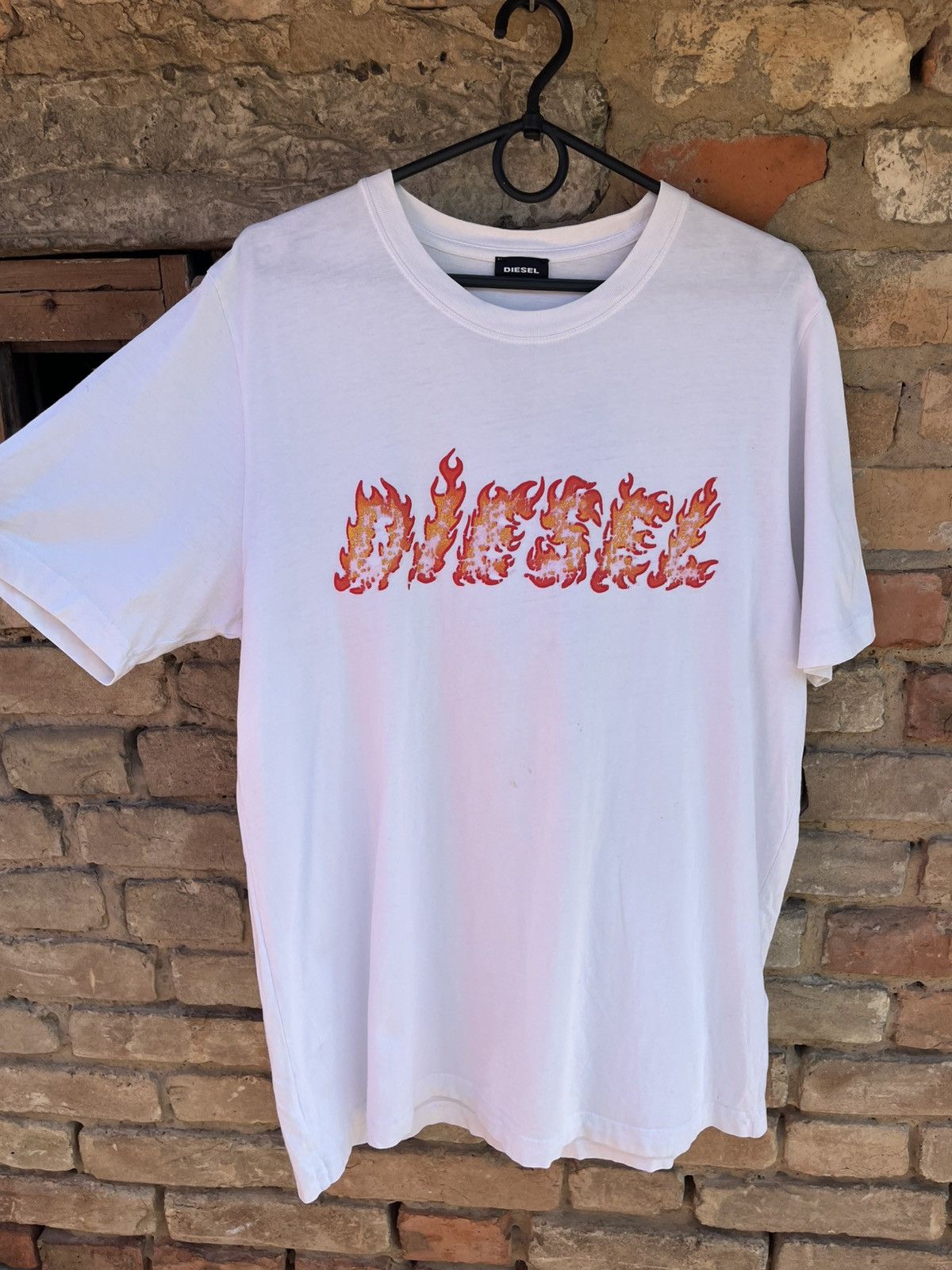 Diesel × Japanese Brand Vintage DIESEL Y2K Big Flame Fire Logo Distresse T-Shirt Tee Size US L / EU 52-54 / 3 - 2 Thumbnail