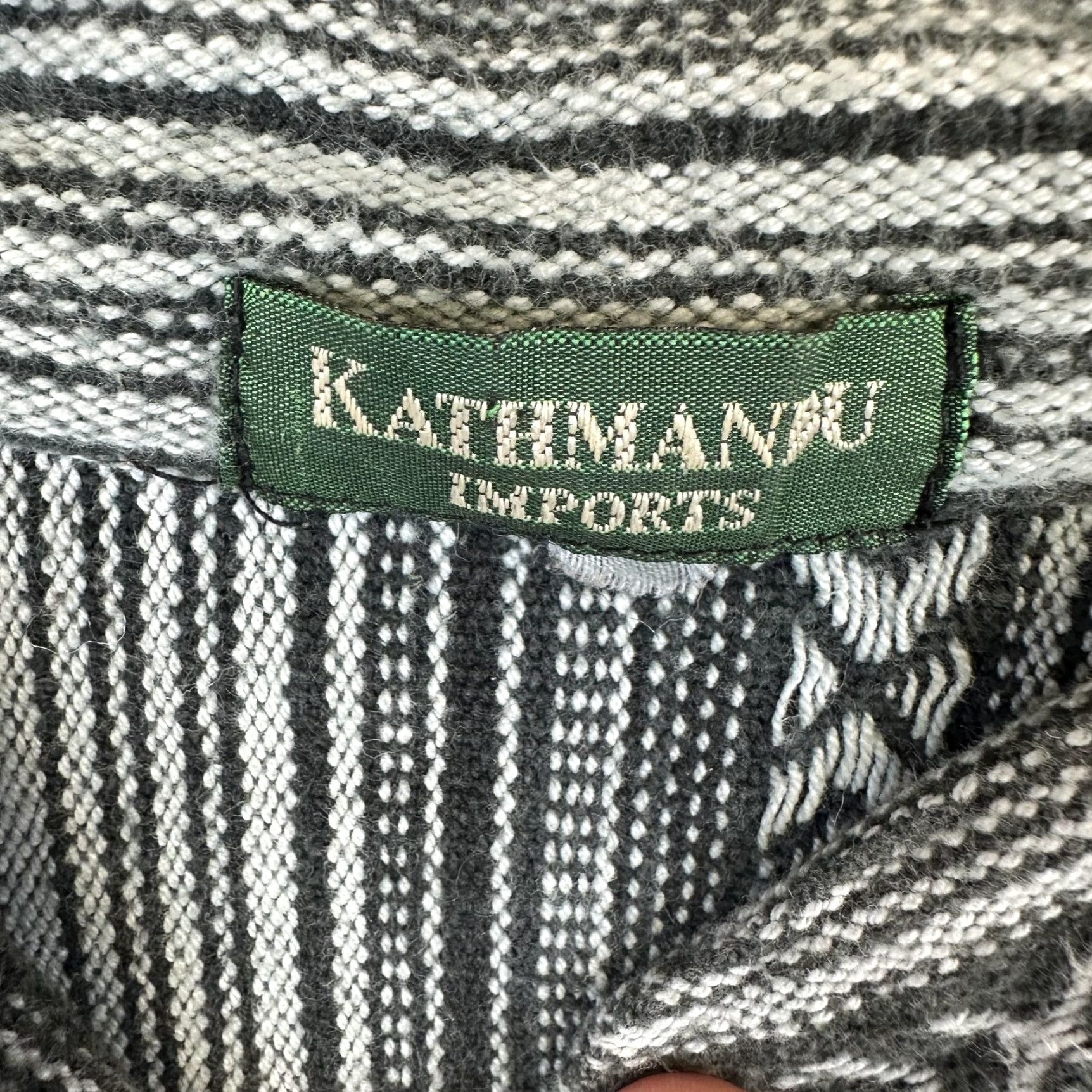 Kathmandu Kathmandu Imports Pullover Shirt Mens Large Striped Pocket Henley Button-Up Long Sleeve Gray Cotton Band Collarless Vintage No Size US M / EU 48-50 / 2 - 4 Thumbnail
