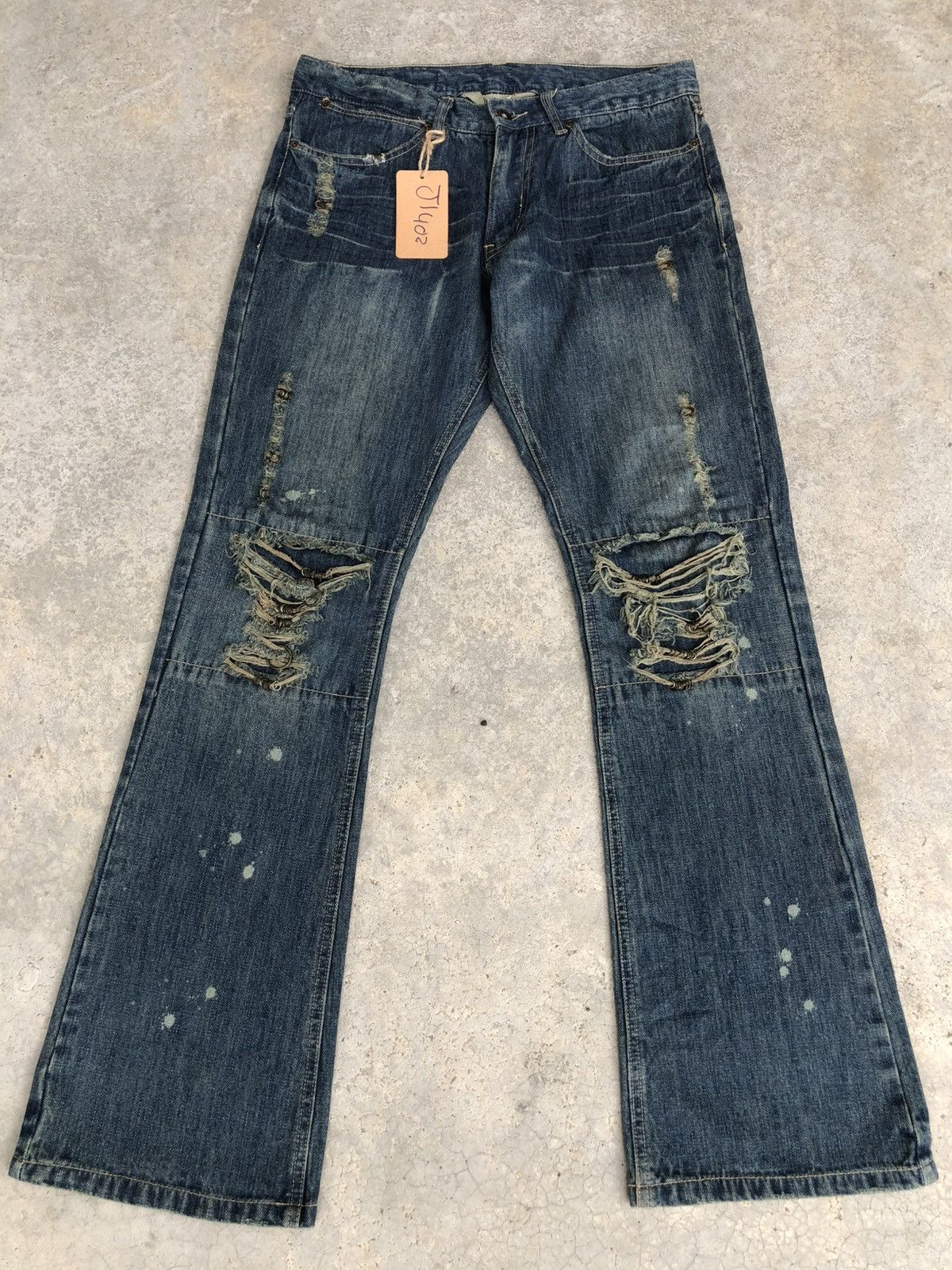 Who Decides War Gumu Flared Bootcut Jeans Distressed Jeans Size US 31 - 1 Thumbnail