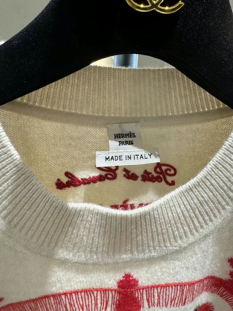 Hermes Hermes Fringe embroidery, wheel pattern cashmere sweater Size XS / US 0-2 / IT 36-38 - 4 Thumbnail