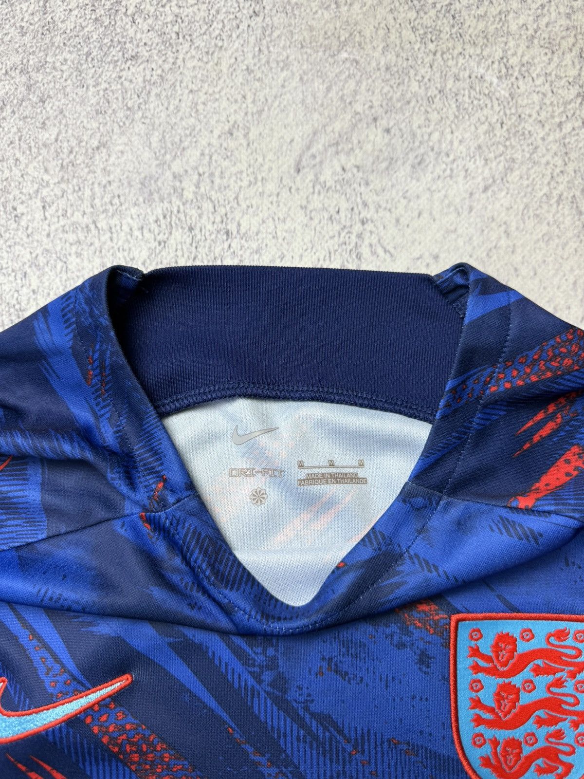 Nike England 2022-2023 Soccer Jersey Football Kit Shirt Size M Size US M / EU 48-50 / 2 - 13 Thumbnail