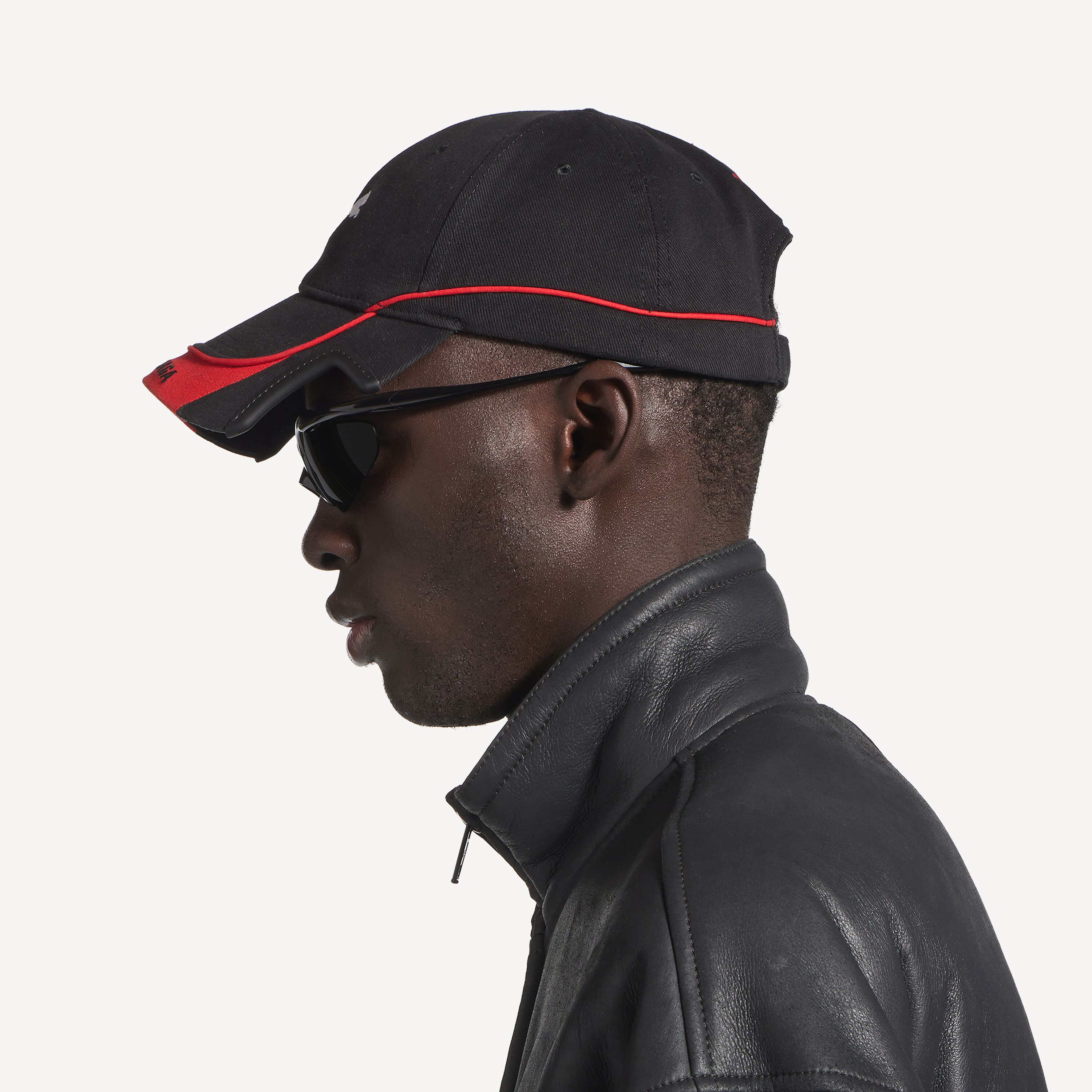 Balenciaga × Puma o1tr1nto0326 Size: S / Hat / Cap in Black/Red Size ONE SIZE - 5 Thumbnail