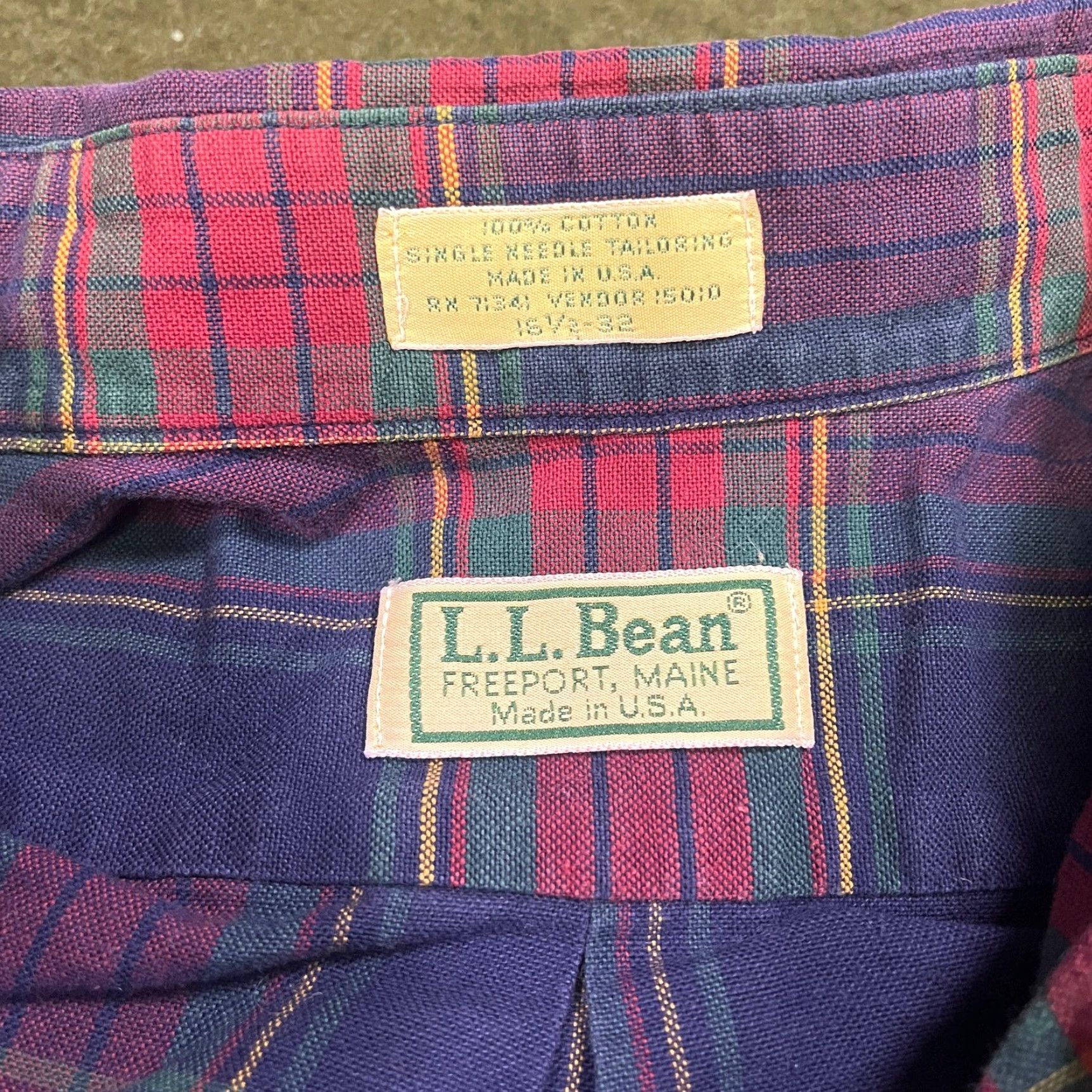 Vintage VINTAGE L.L Bean Shirt Mens 16.5 Large Red Blue Tartan Plaid Button Up USA Made Size US XL / EU 56 / 4 - 6 Thumbnail