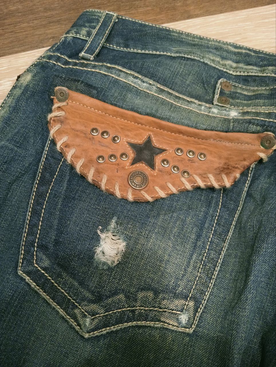 Robins Jeans VINTAGE ROBIN'S JEAN LEATHER POCKET CROPPED PANTS Size US 38 / EU 54 - 4 Thumbnail