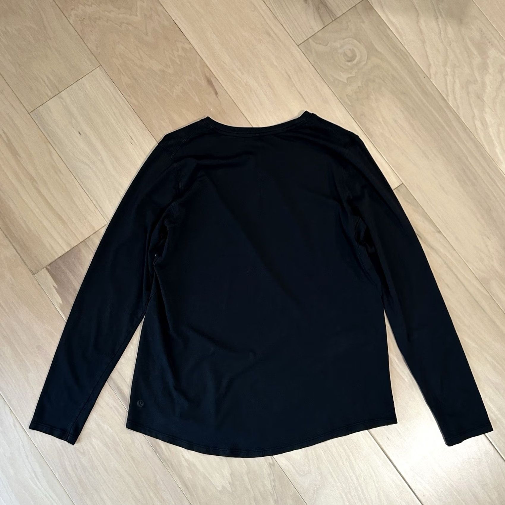 Lululemon VINTAGE Lululemon Love Shirt Long Sleeve Black Ladies 10 Athleisure Shirt Women Size L / US 10 / IT 46 - 3 Thumbnail