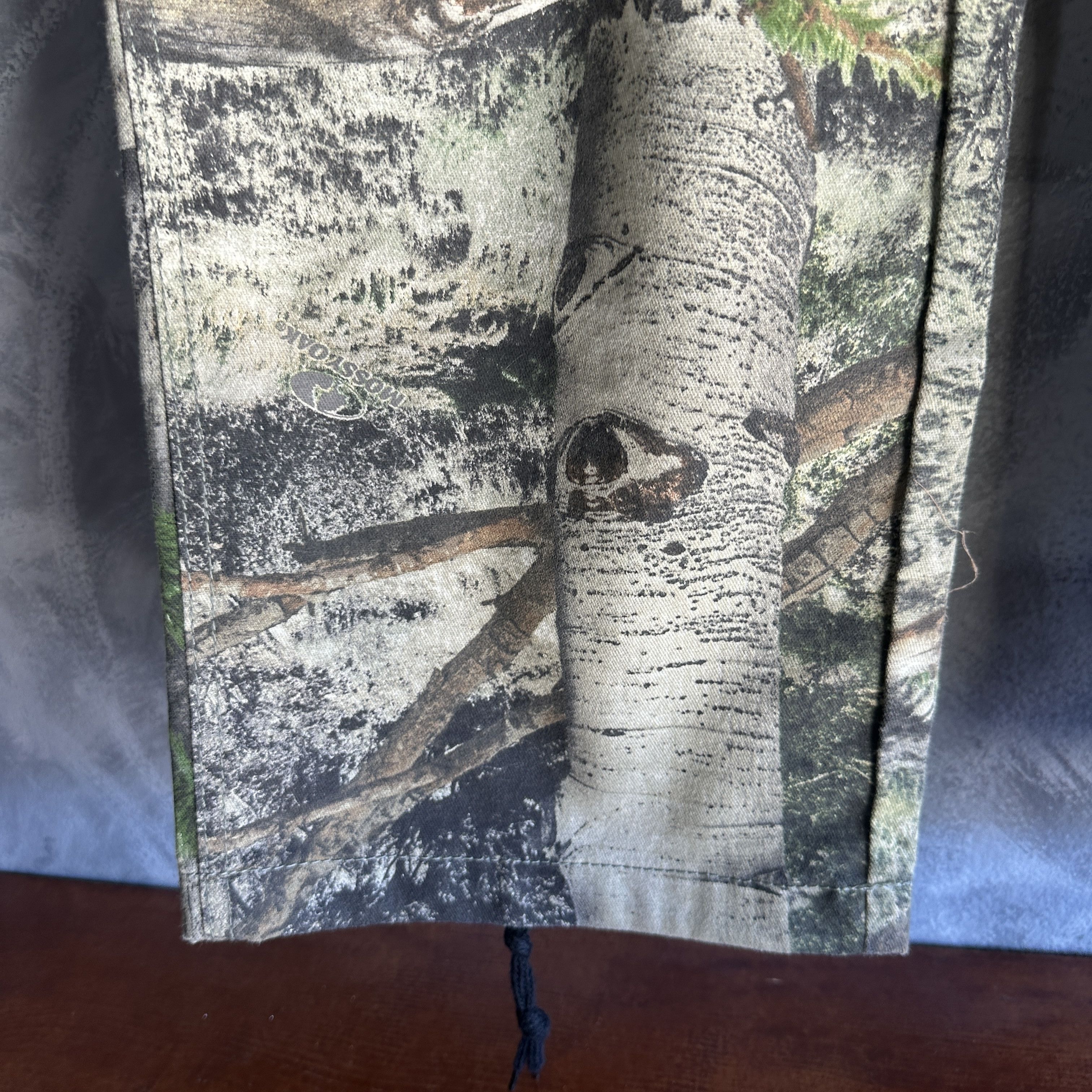 Levi's Vtg Realtree Camo Cargo Pants Mens 31x32 Medium Baggy Fit Size US 31 - 6 Thumbnail