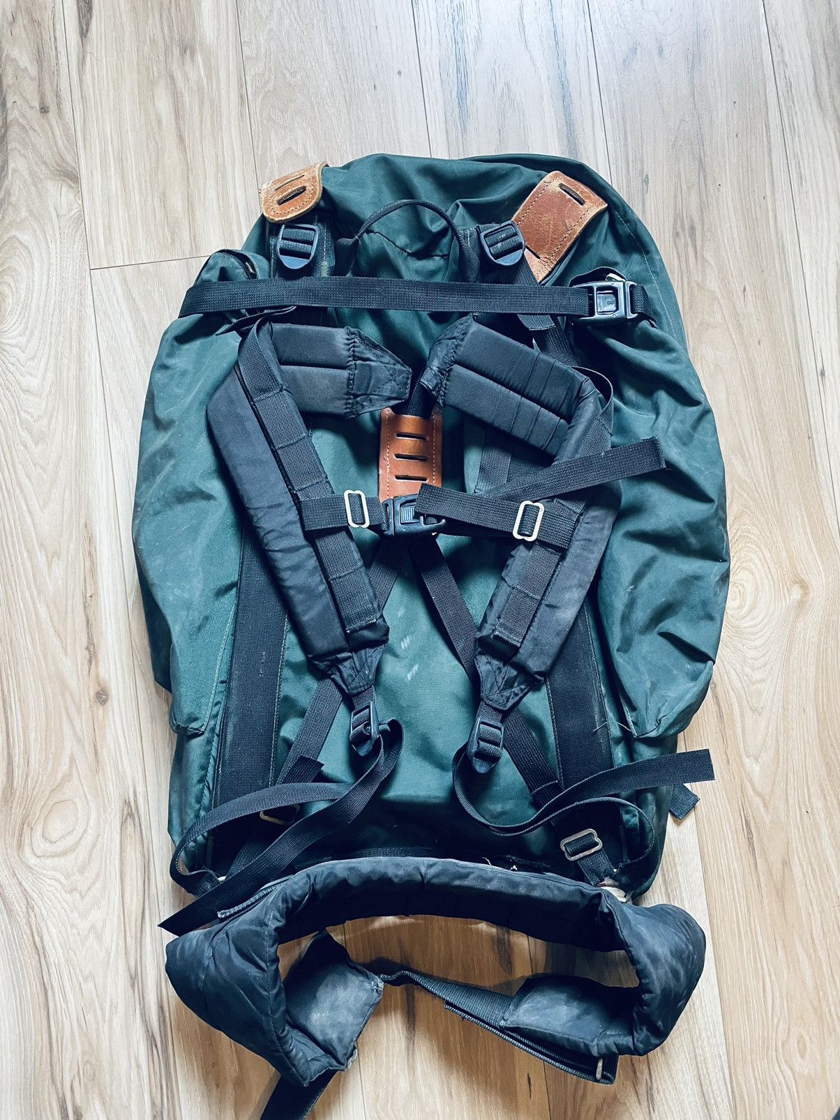 The North Face × Vintage Vintage 70’s north face hiking pack Size ONE SIZE - 4 Thumbnail