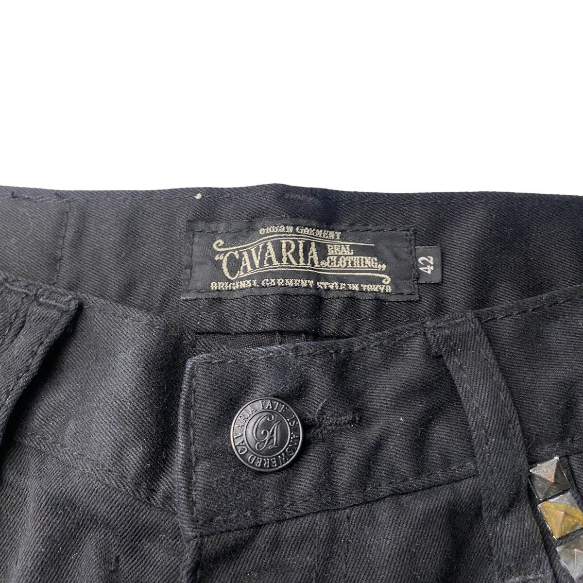 If Six Was Nine 2000's CavariA Distressed Studded Mudwash Shorts Size US 29 - 4 Thumbnail