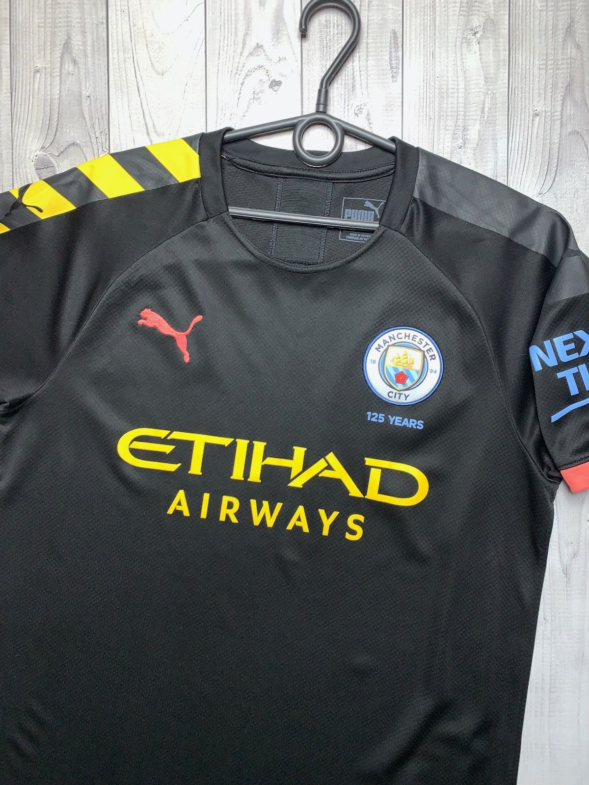 Puma × Vintage Vintage puma Manchester City black soccer jersey size M Size US M / EU 48-50 / 2 - 2 Thumbnail
