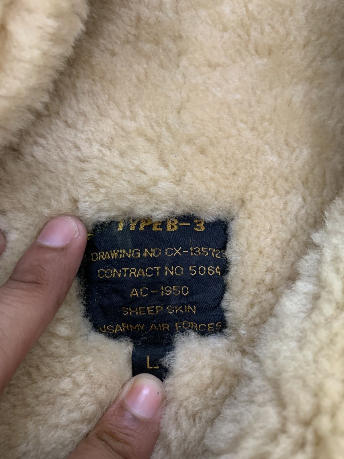 Cockpit USA 🔥VTG TYPE B-3 SHEEPSKIN LEATHER JACKET Size US L / EU 52-54 / 3 - 9 Thumbnail