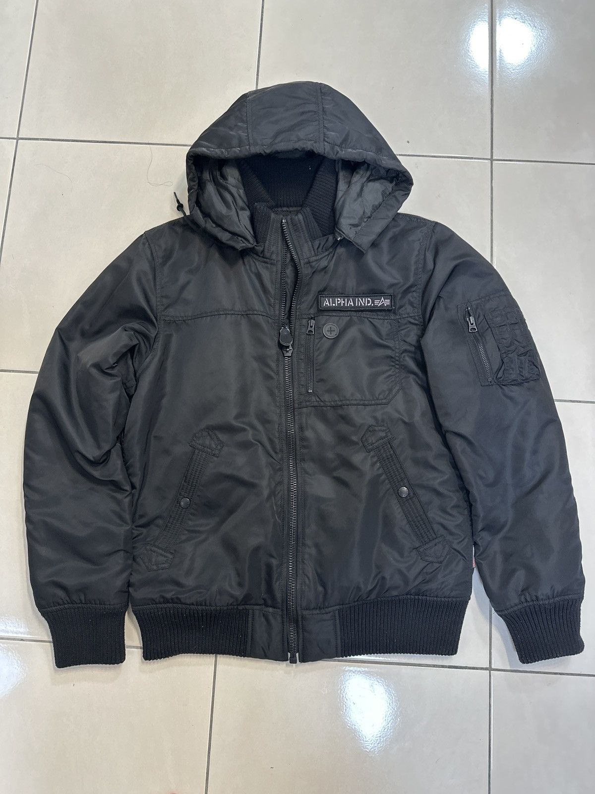 Alpha Industries Thermolite Patch 2Way Hood Jacket size XL