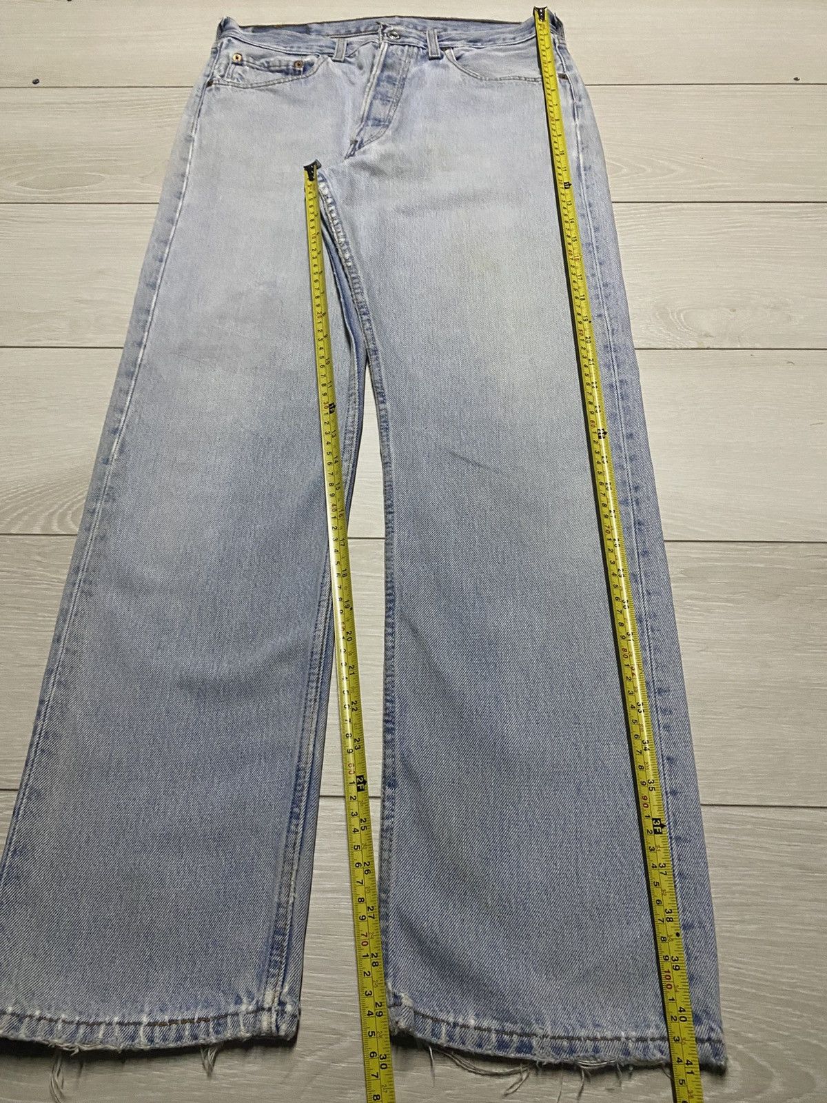 Levi's Vintage Levis 501 Light Faded Blue Distressed Loose Jeans Size US 30 / EU 46 - 16 Thumbnail