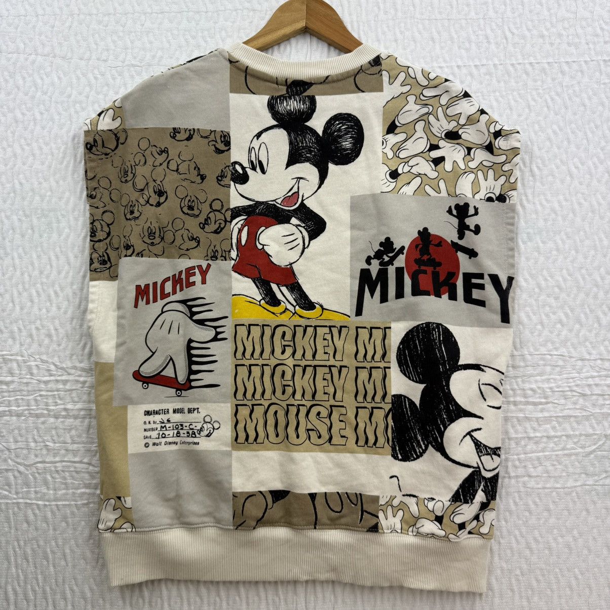 Disney Disney collab Zara Sleeveless sweatshirt Size US L / EU 52-54 / 3 - 6 Thumbnail