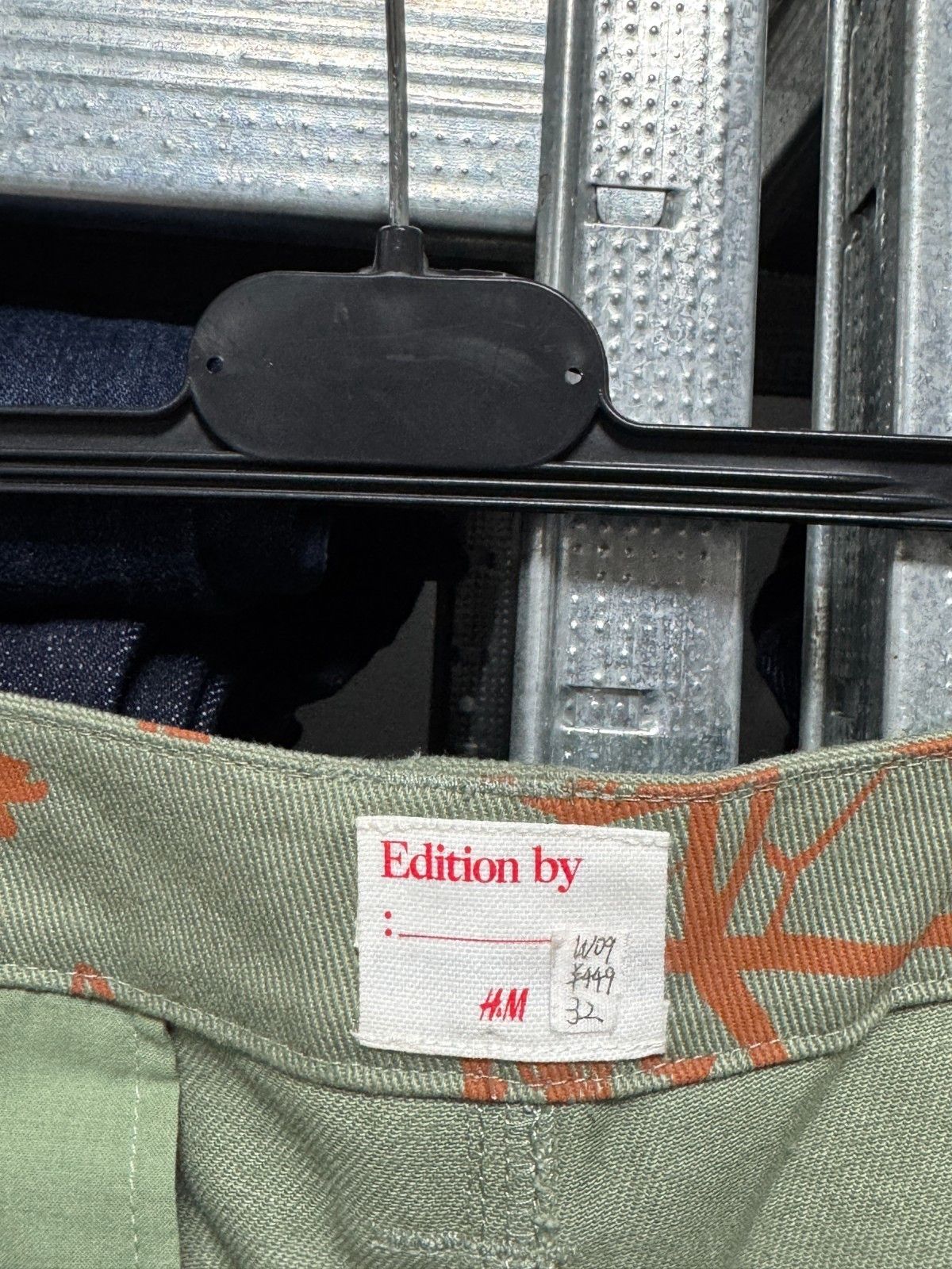H&M NWOT H&M Edition by Tree Cargo Pant Size US 32 / EU 48 - 12 Thumbnail