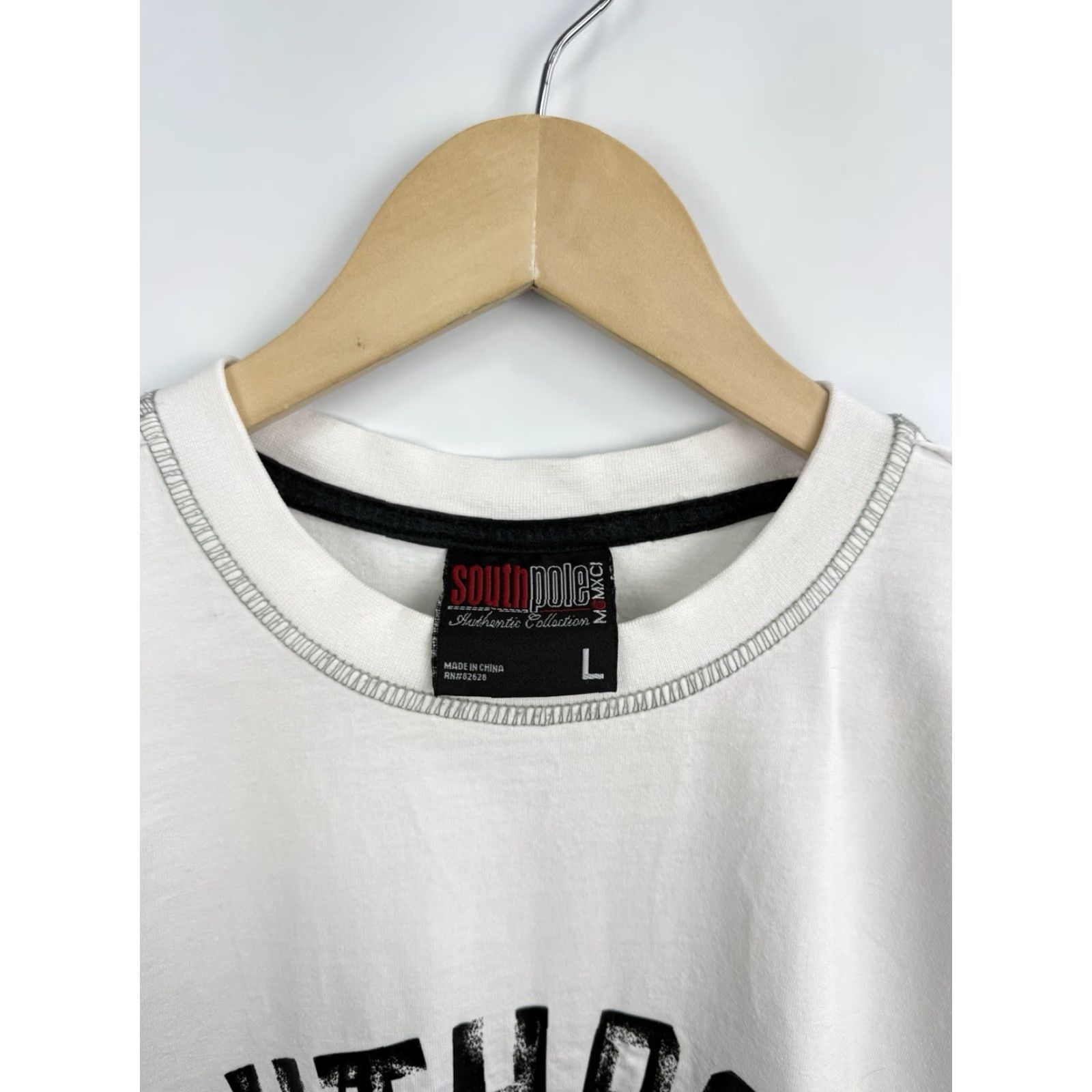 Southpole VINTAGE SouthPole T-Shirt Hip Hop Retro 90s White L Mens Boys? (Note: original asks for final title only; but genders) Size US L / EU 52-54 / 3 - 5 Thumbnail