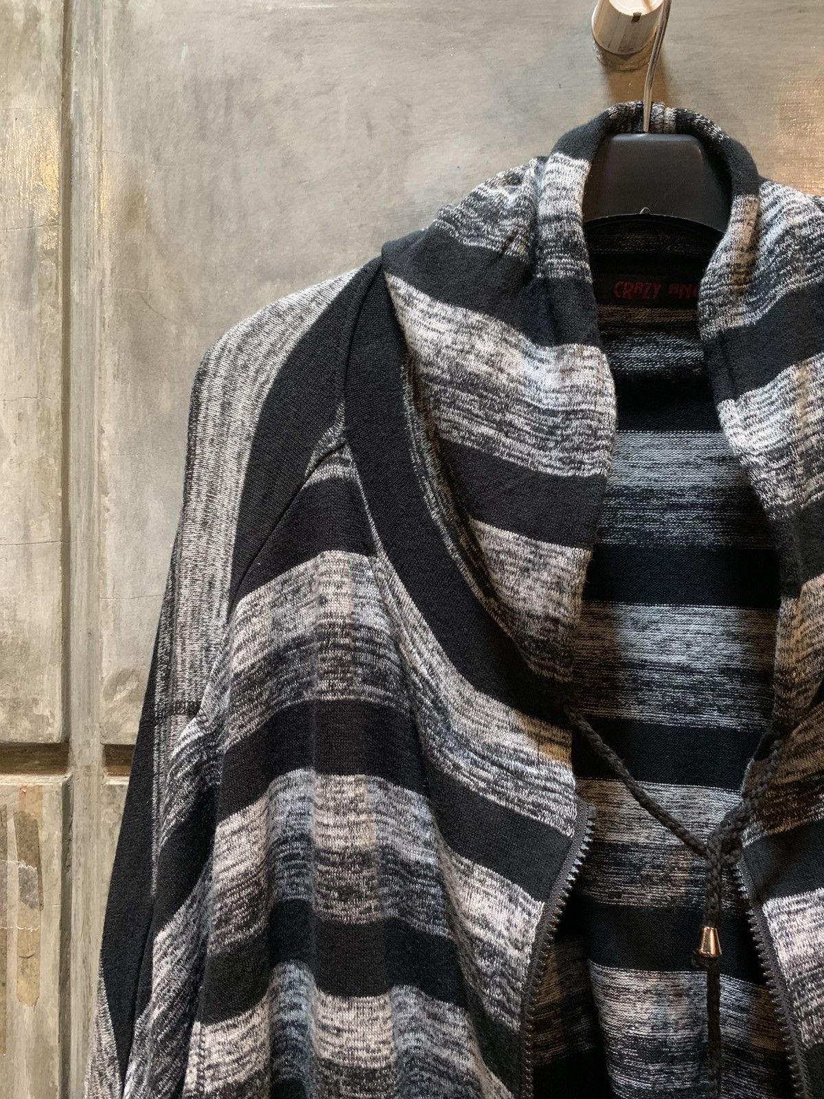 Japanese Brand Vkei Crazy Angel Batwing Gothic Boxy Zip Hooded Size M / US 6-8 / IT 42-44 - 6 Thumbnail