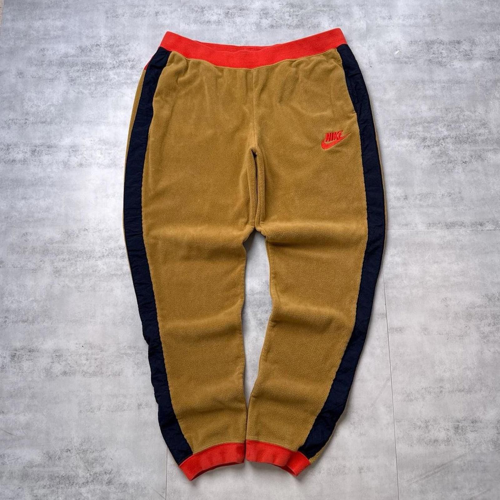 Nike Y2K Nike Polar Women’s Bronze Tracksuit Fleeced Pants Size 40" / US 18 - 1 Thumbnail