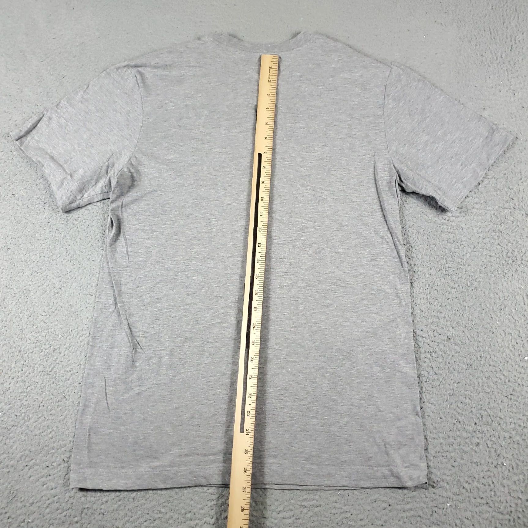 Nike Nike Dri-Fit Shirt Men's Size Small Gray Casual Short Sleeve Swoosh Sports Size US S / EU 44-46 / 1 - 4 Thumbnail