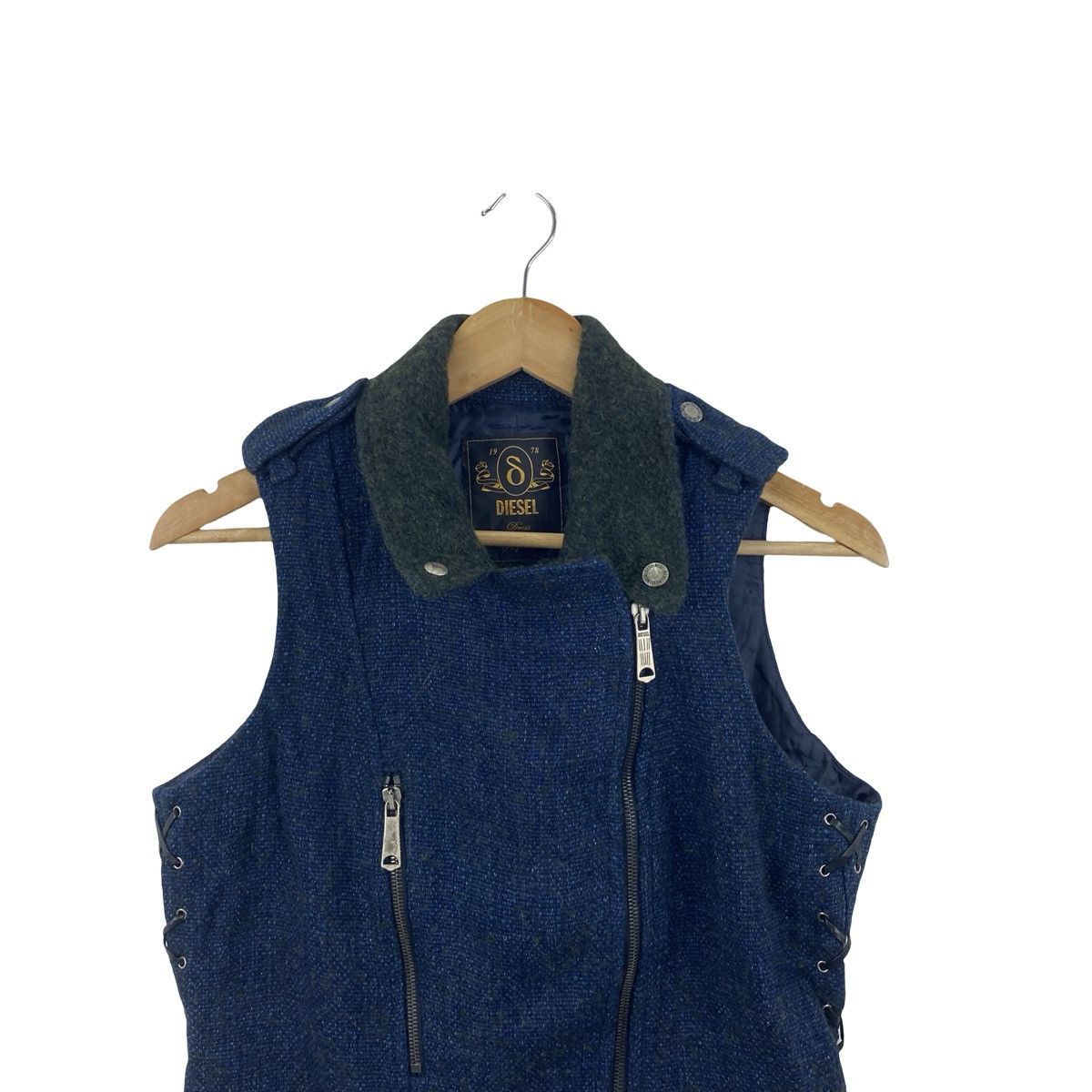 Diesel DIESEL DRESS and Impress Sleeveless Biker Jacket Lace-Up Size S / US 4 / IT 40 - 2 Thumbnail