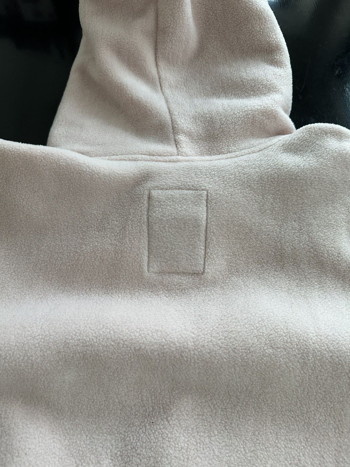 Columbia × Kith One accessory is missing from the hood line. Size US L / EU 52-54 / 3 - 7 Thumbnail