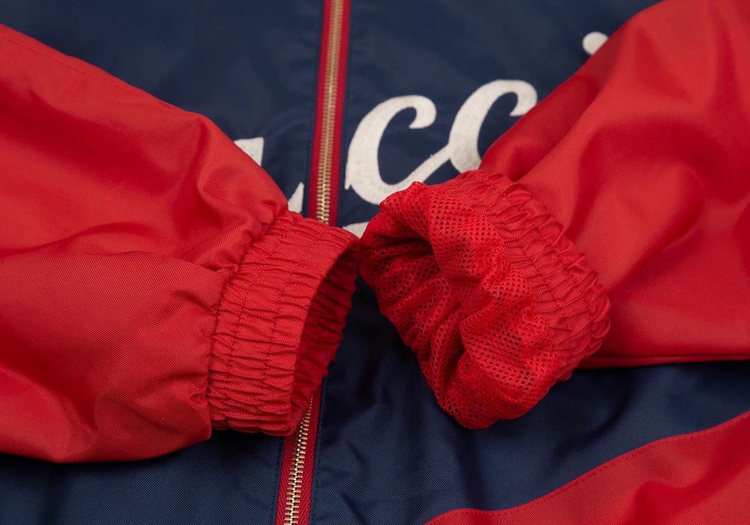 Gucci Logo Embroidered Nylon Jacket in Red and Navy, Size 46 Size US S / EU 44-46 / 1 - 7 Thumbnail