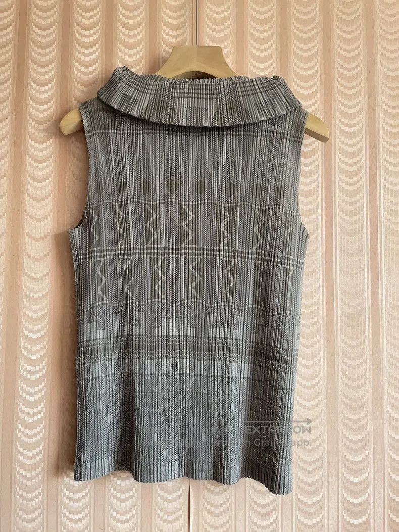 Issey Miyake Issey Miyake Silver-gray Paper-cut Hollow Out Top Tank Top Size L / US 10 / IT 46 - 4 Thumbnail