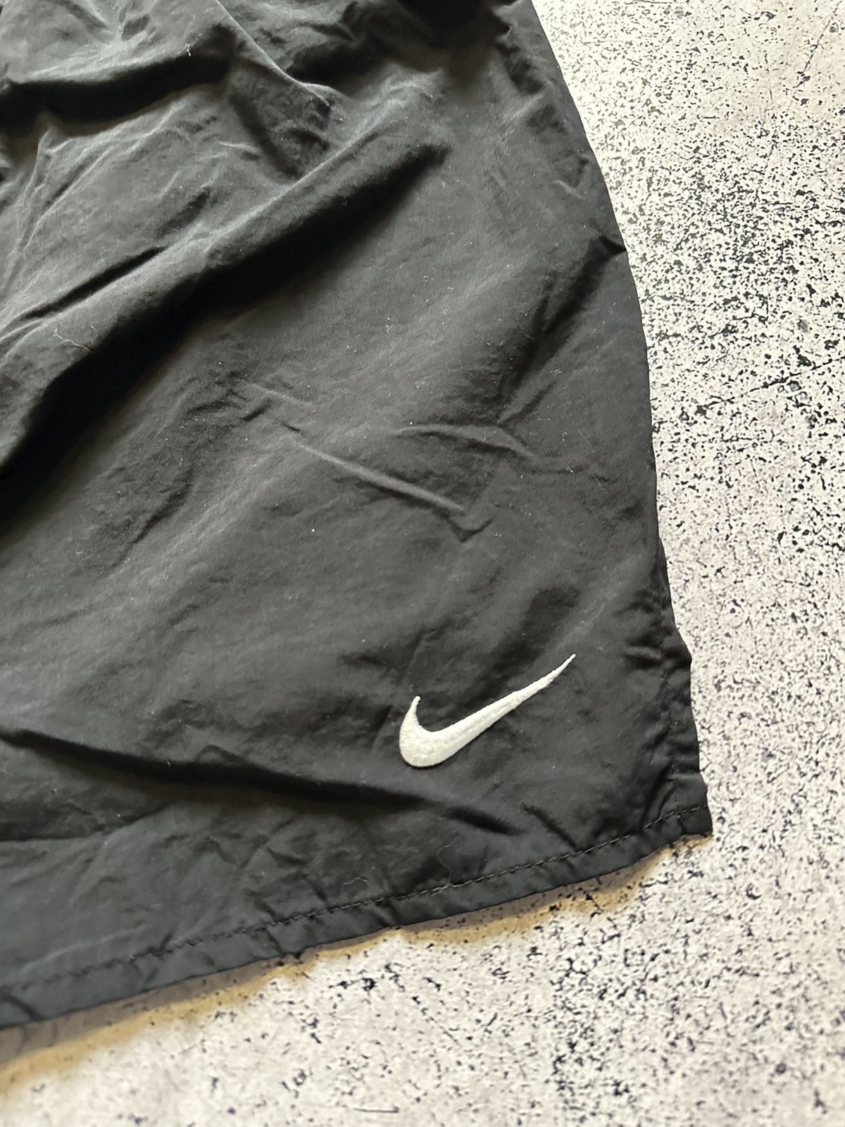 Nike × Vintage Vintage Nike Nylon Shorts Drill Mini Swoosh Y2K USA Size US 34 / EU 50 - 2 Thumbnail