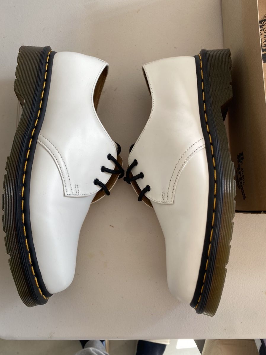 Dr. Martens Dr Martens US10 Size US 10 / EU 43 - 2 Thumbnail