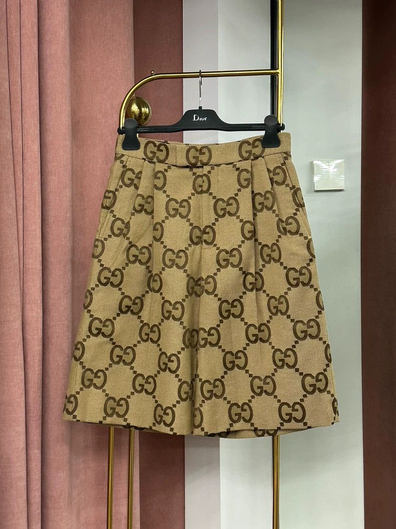 Gucci Gucci Brown Double G Logo Shorts - dmc Size US 36 / EU 52 - 1 Thumbnail